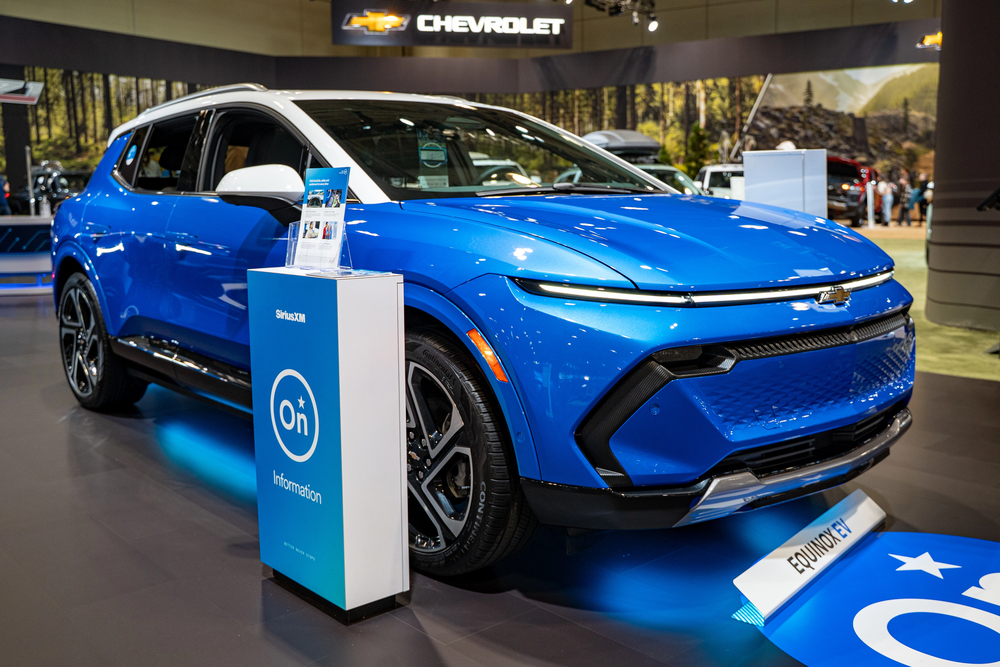 2025 Chevy Equinox Vs. 2025 Honda CR-V: Which Drives Better?