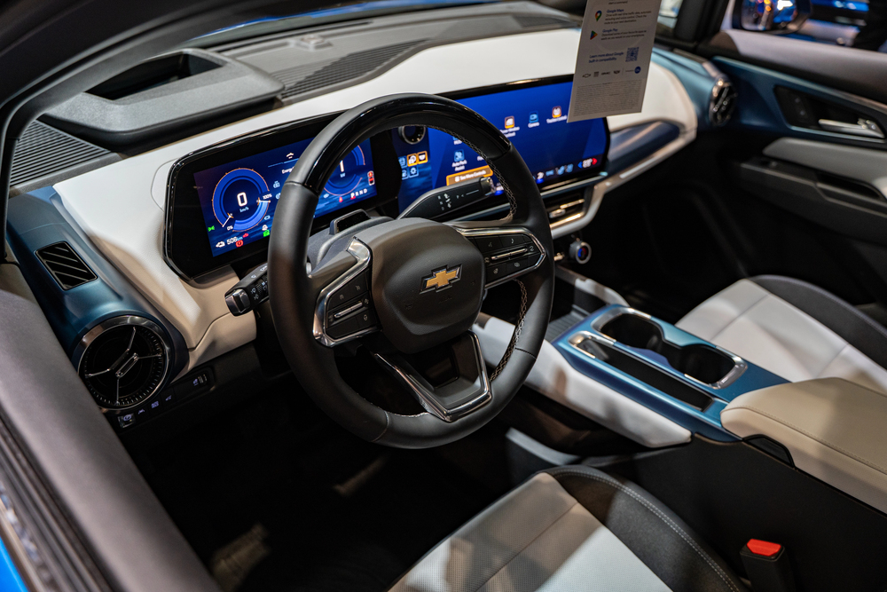 2025 Chevy Equinox EV Review: Style, Space, And All-Electric Power