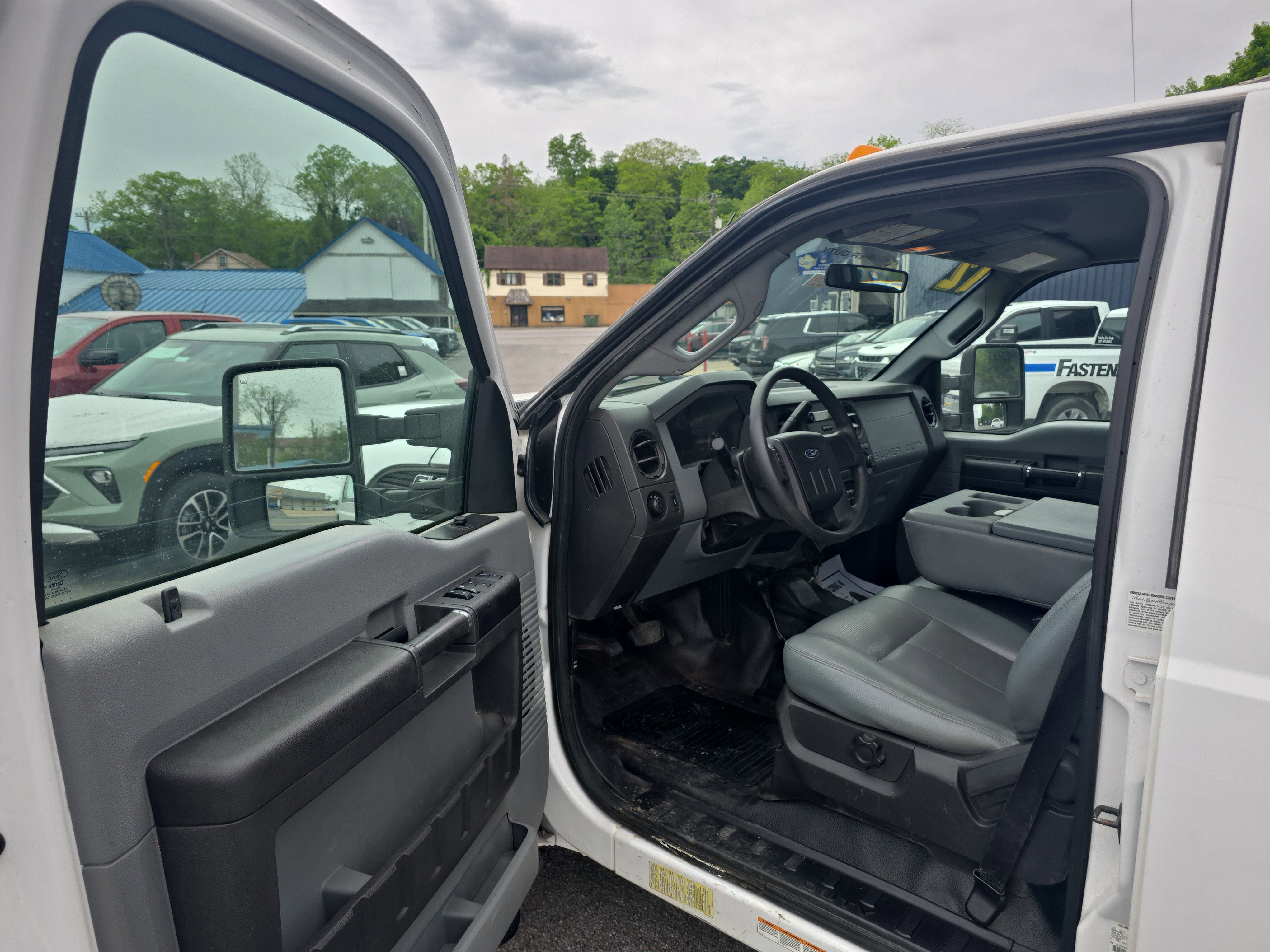 2012 Ford Super Duty F-450 DRW XL