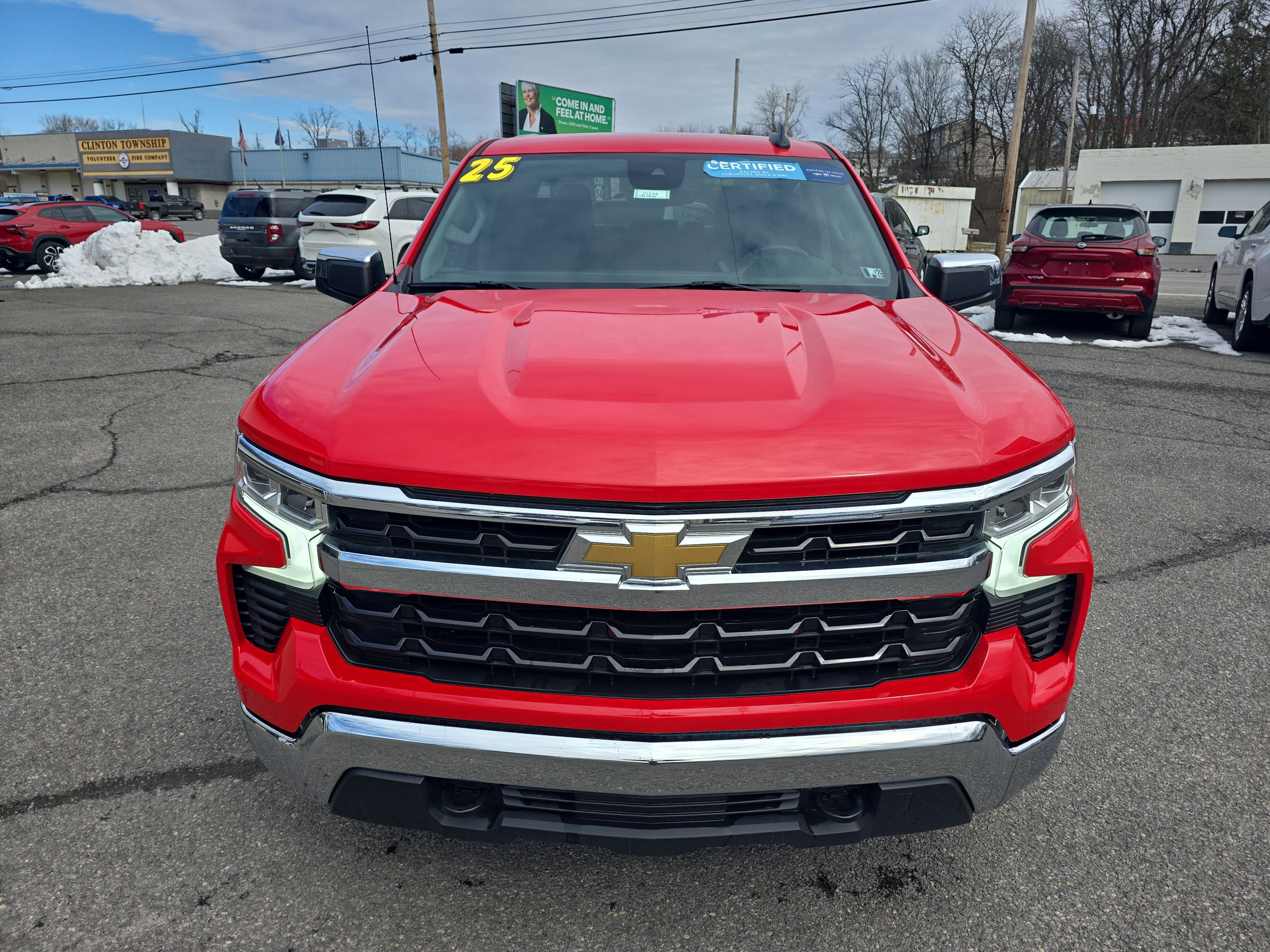 2025 Chevrolet Silverado 1500 LT