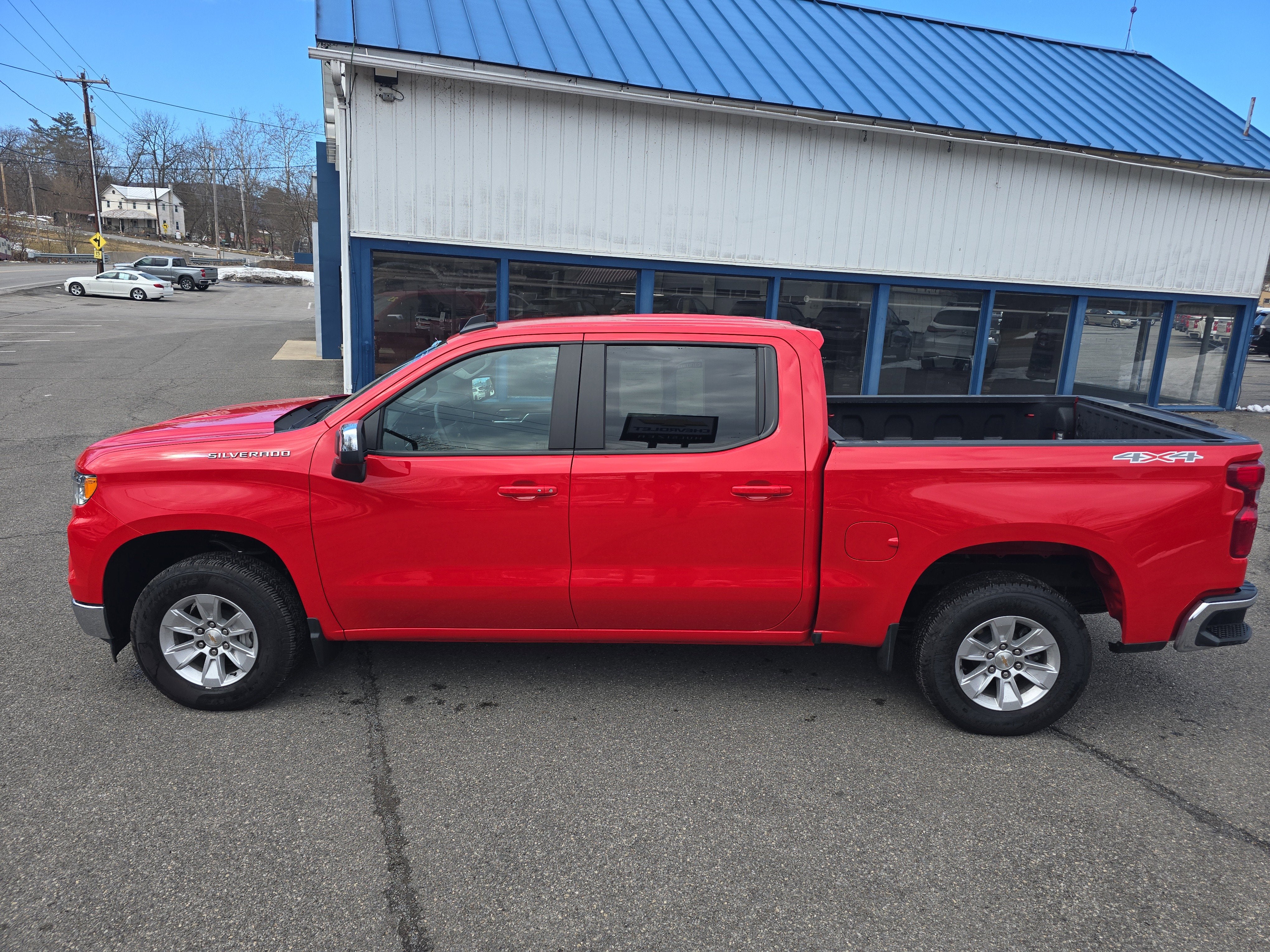 2025 Chevrolet Silverado 1500 LT