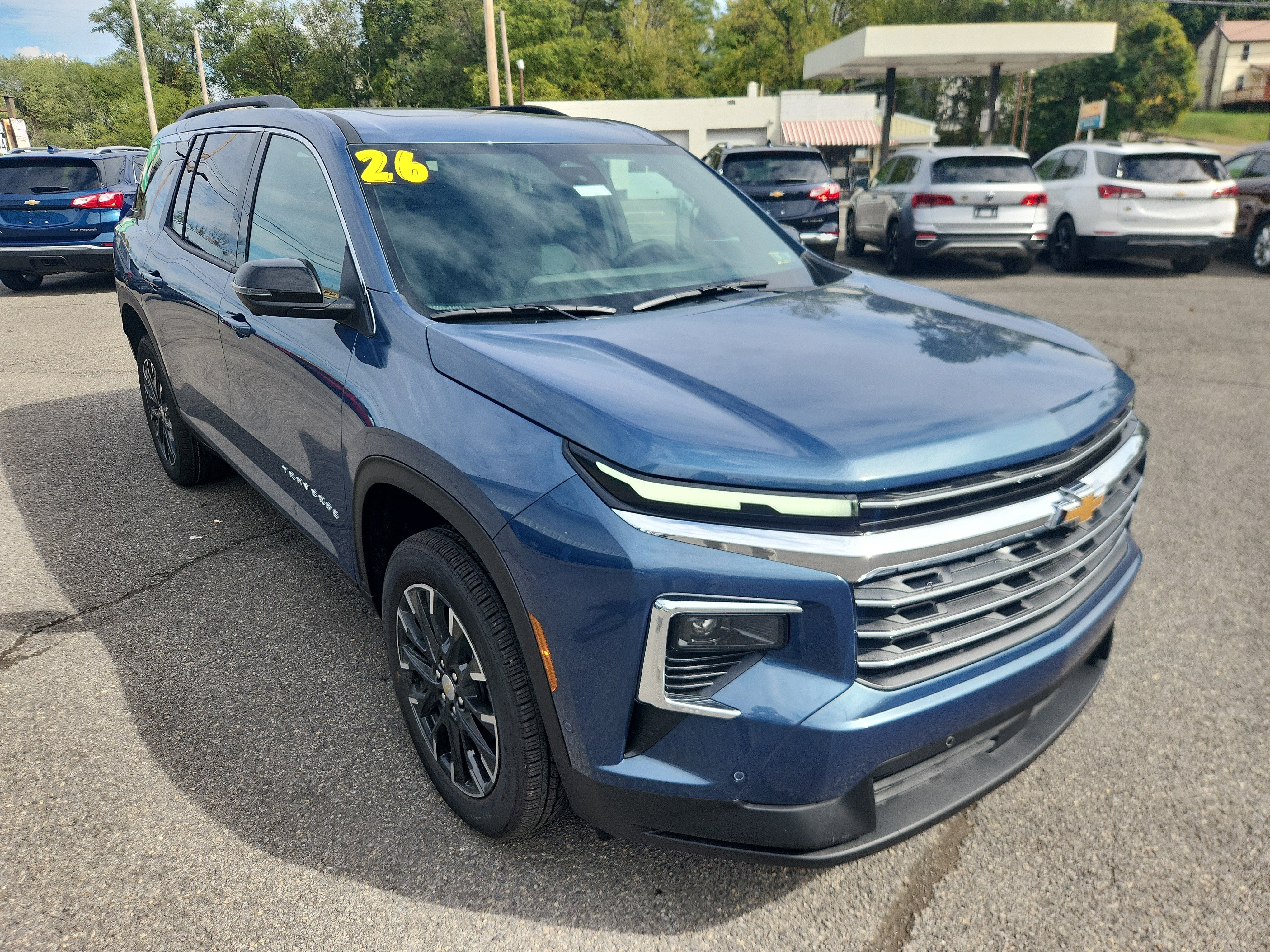 2026 Chevrolet Traverse LT