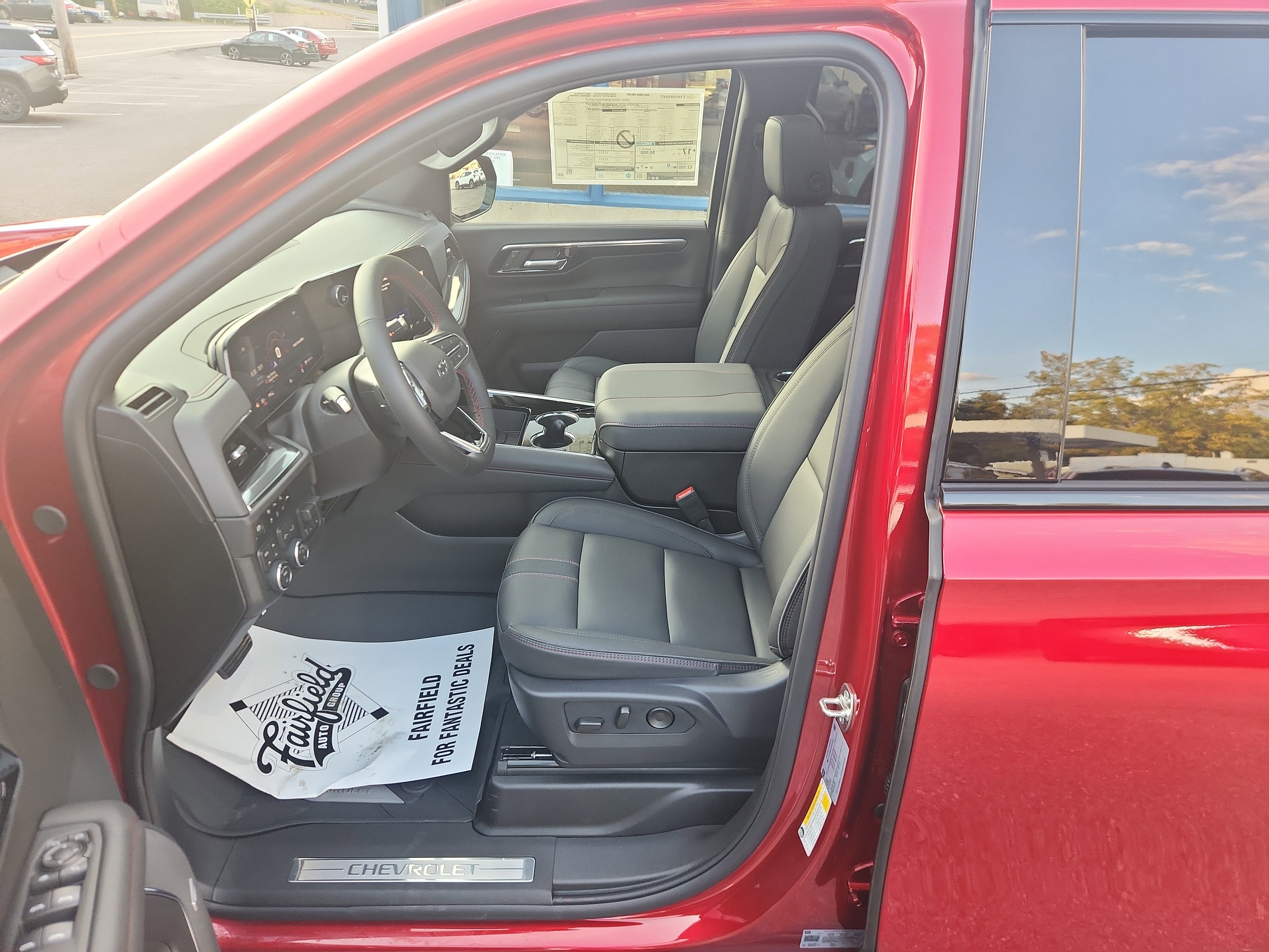 2025 Chevrolet Tahoe RST