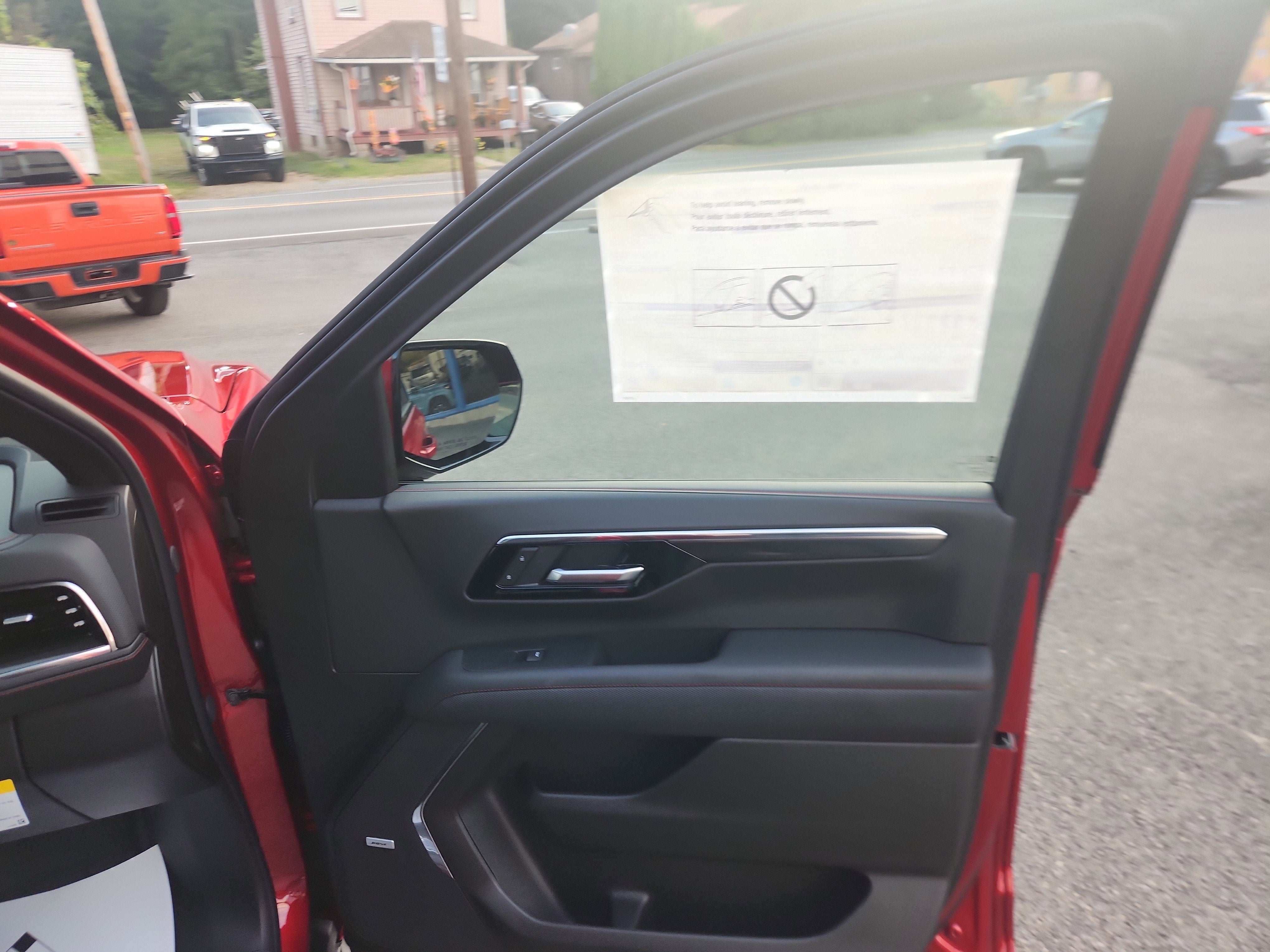 2025 Chevrolet Tahoe RST