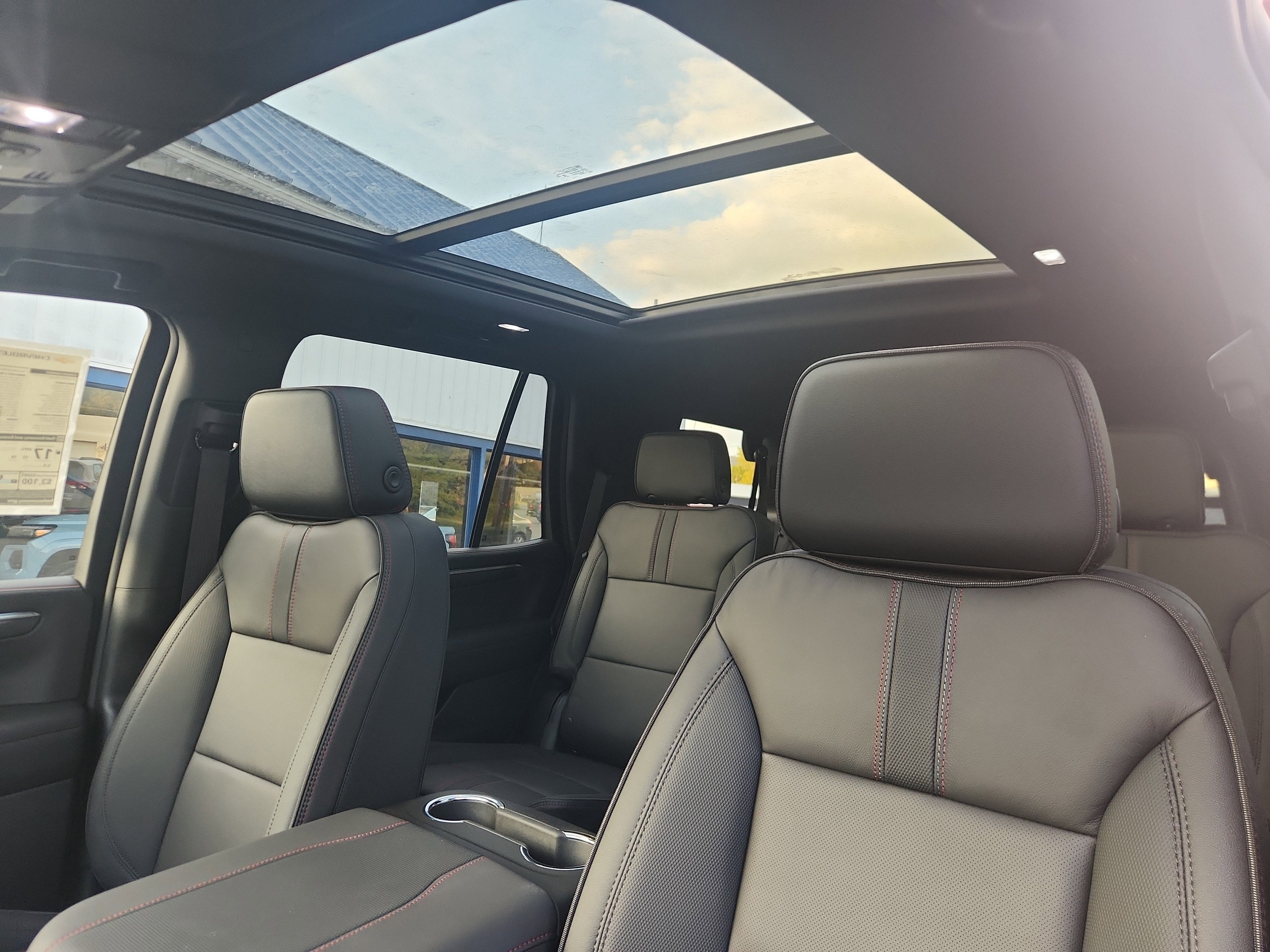 2025 Chevrolet Tahoe RST