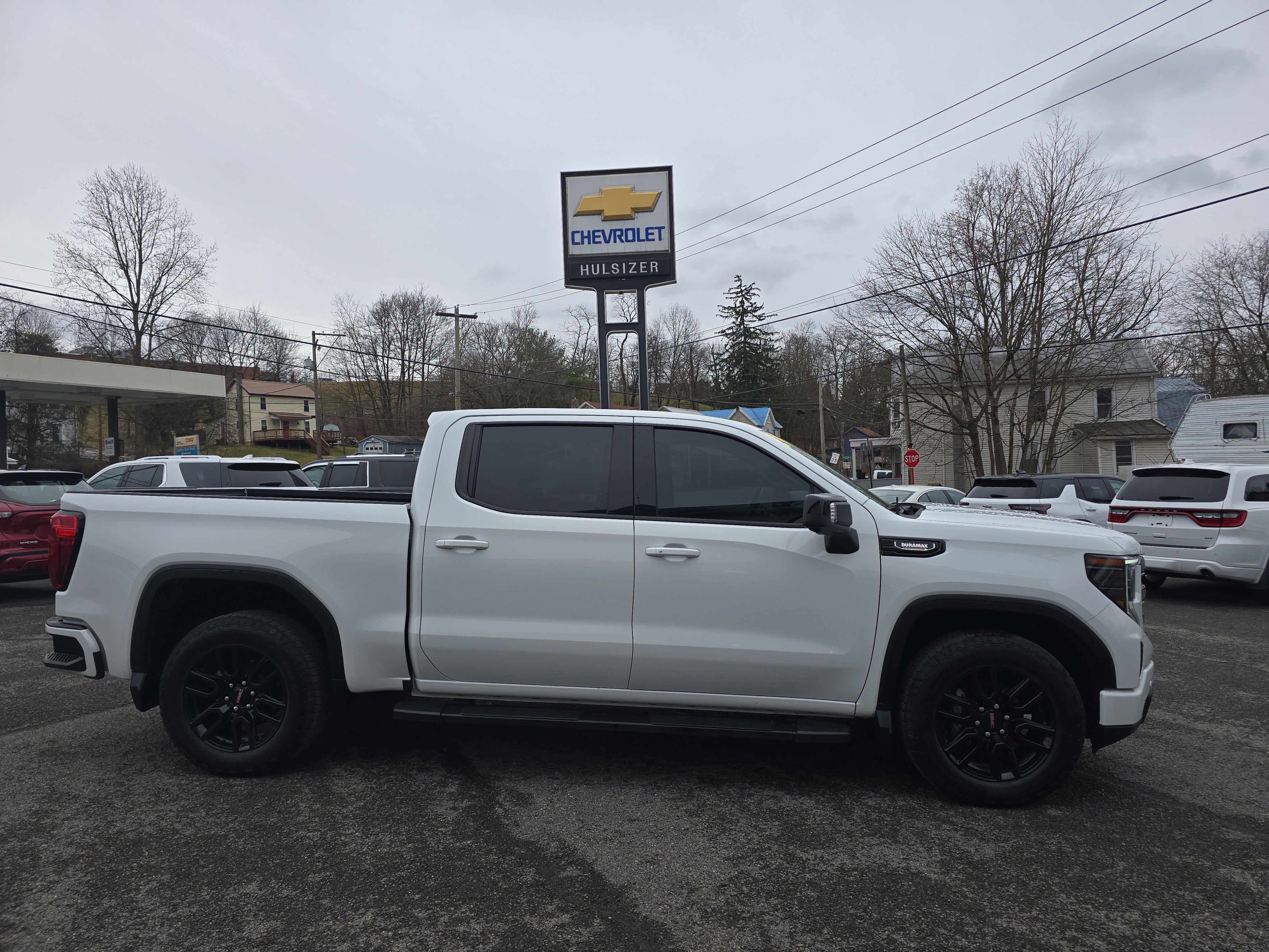 2024 GMC Sierra 1500 Elevation