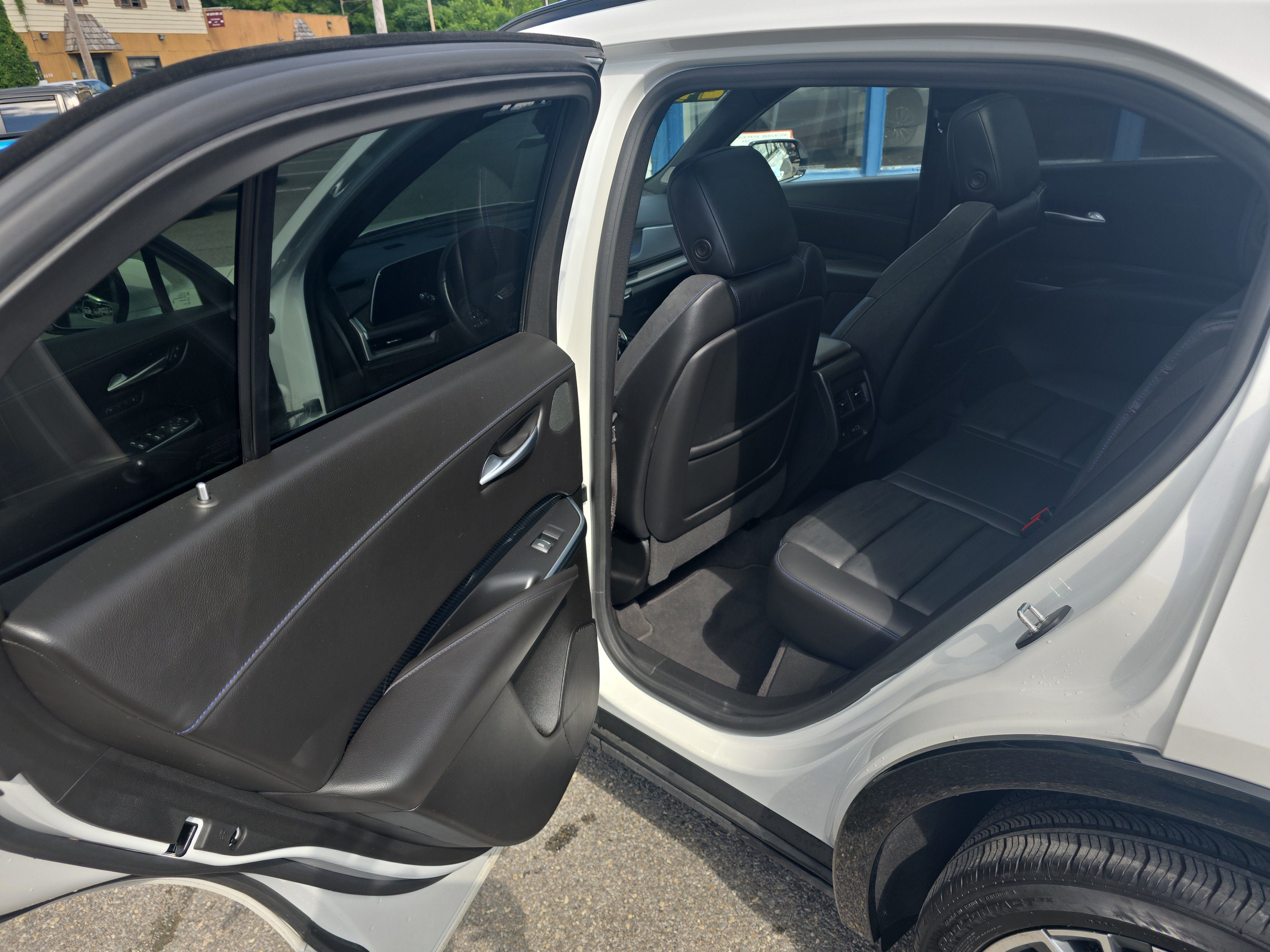 2024 Cadillac XT4 Sport - Photo 21