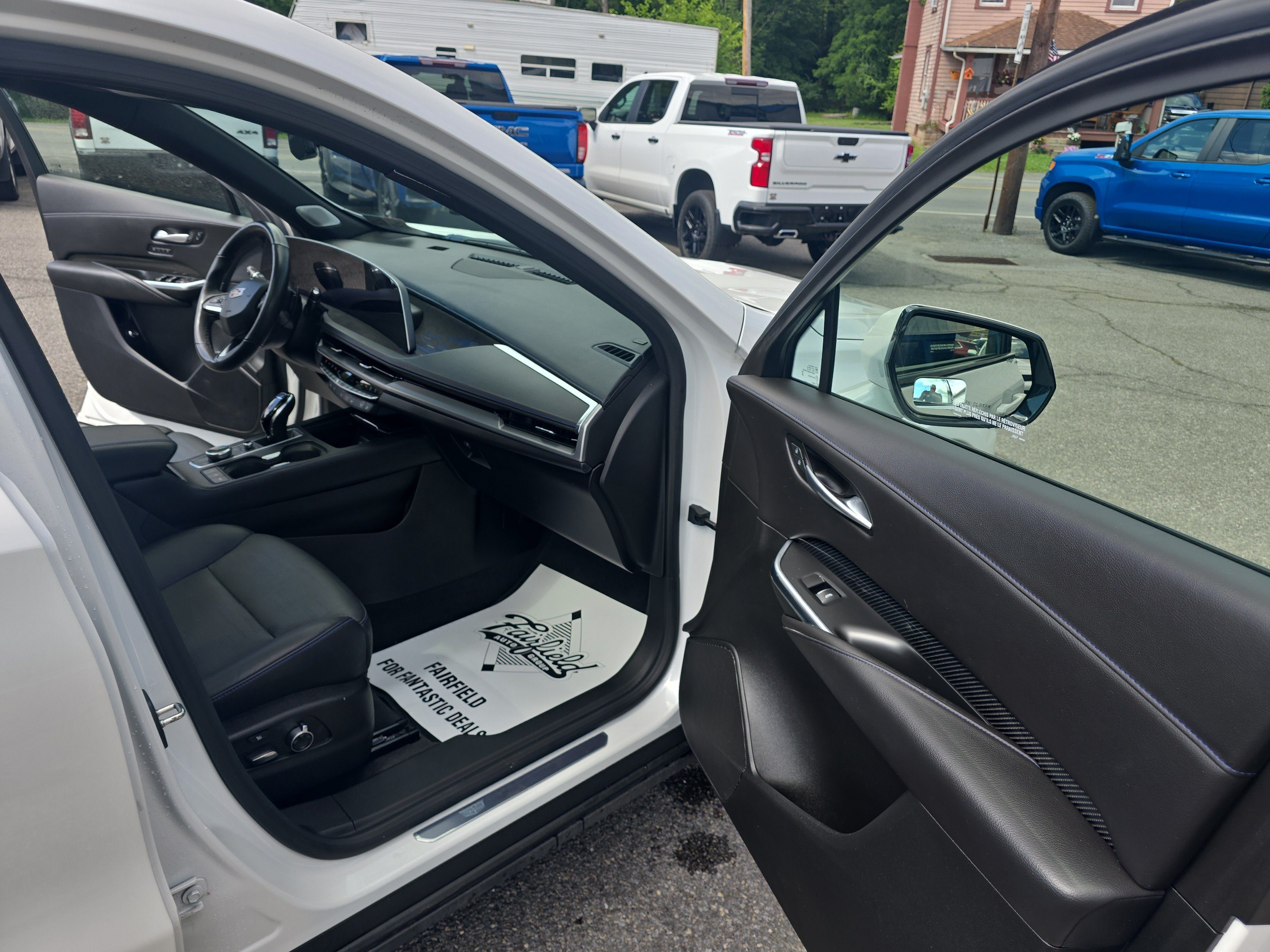 2024 Cadillac XT4 Sport - Photo 27