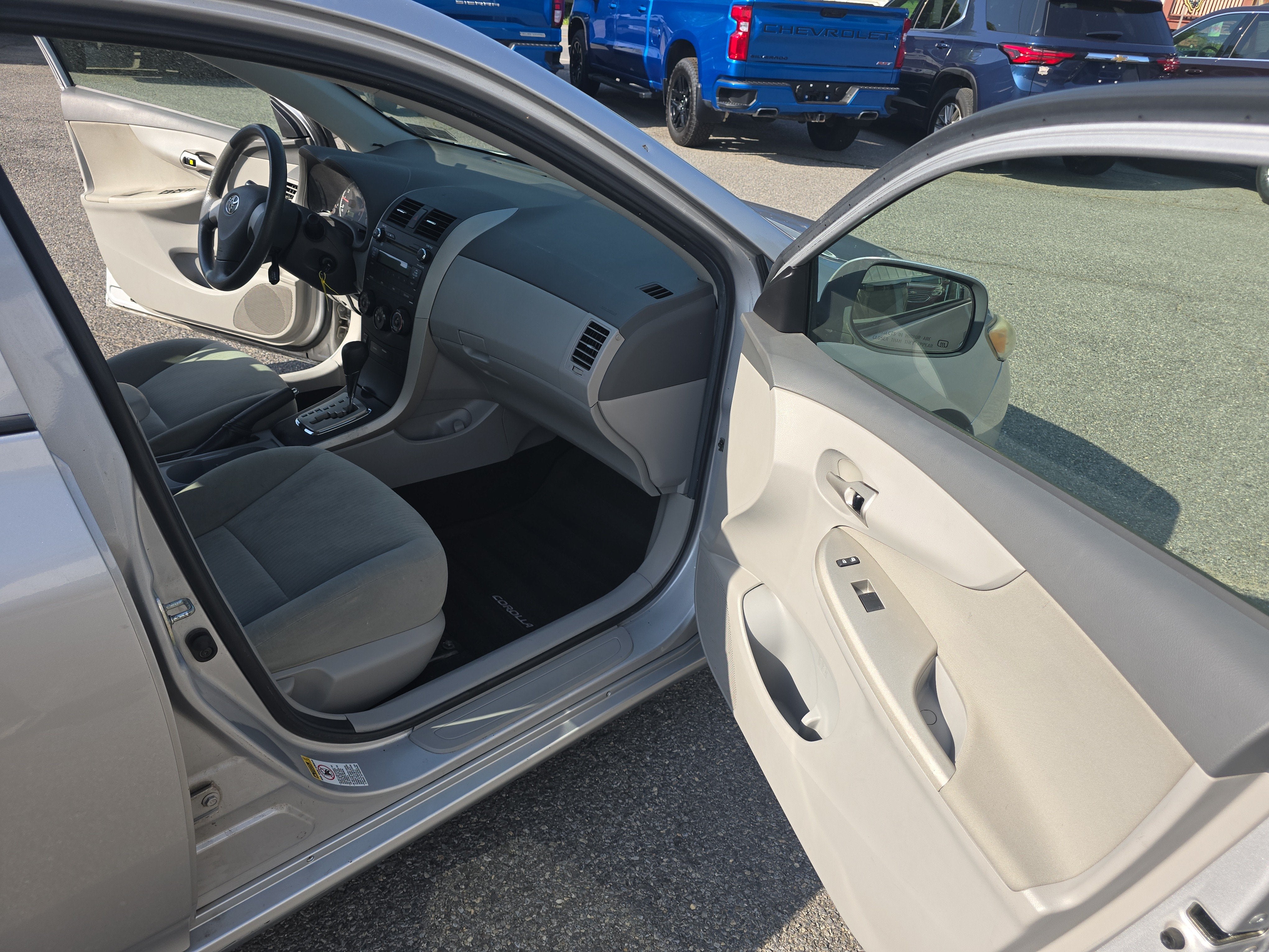2010 Toyota Corolla LE