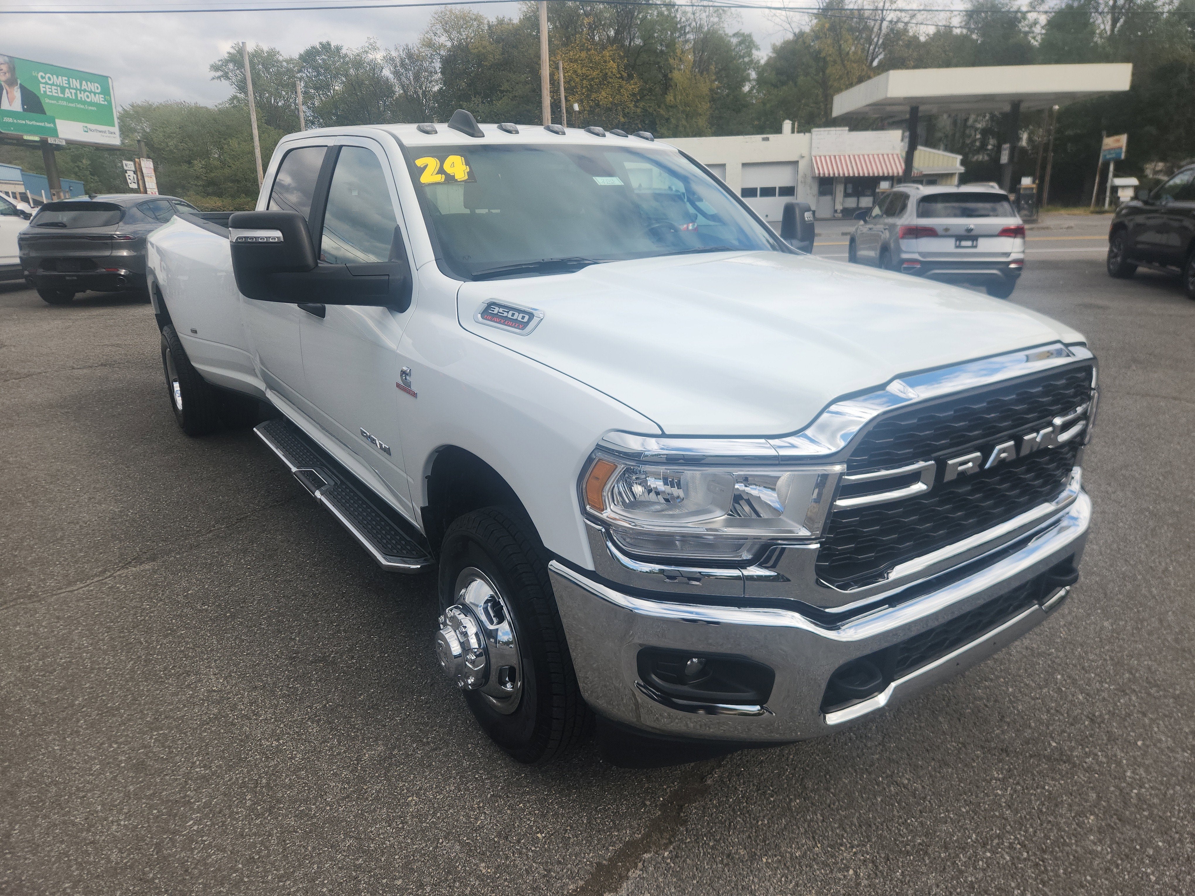 2024 Dodge RAM 3500 Base
