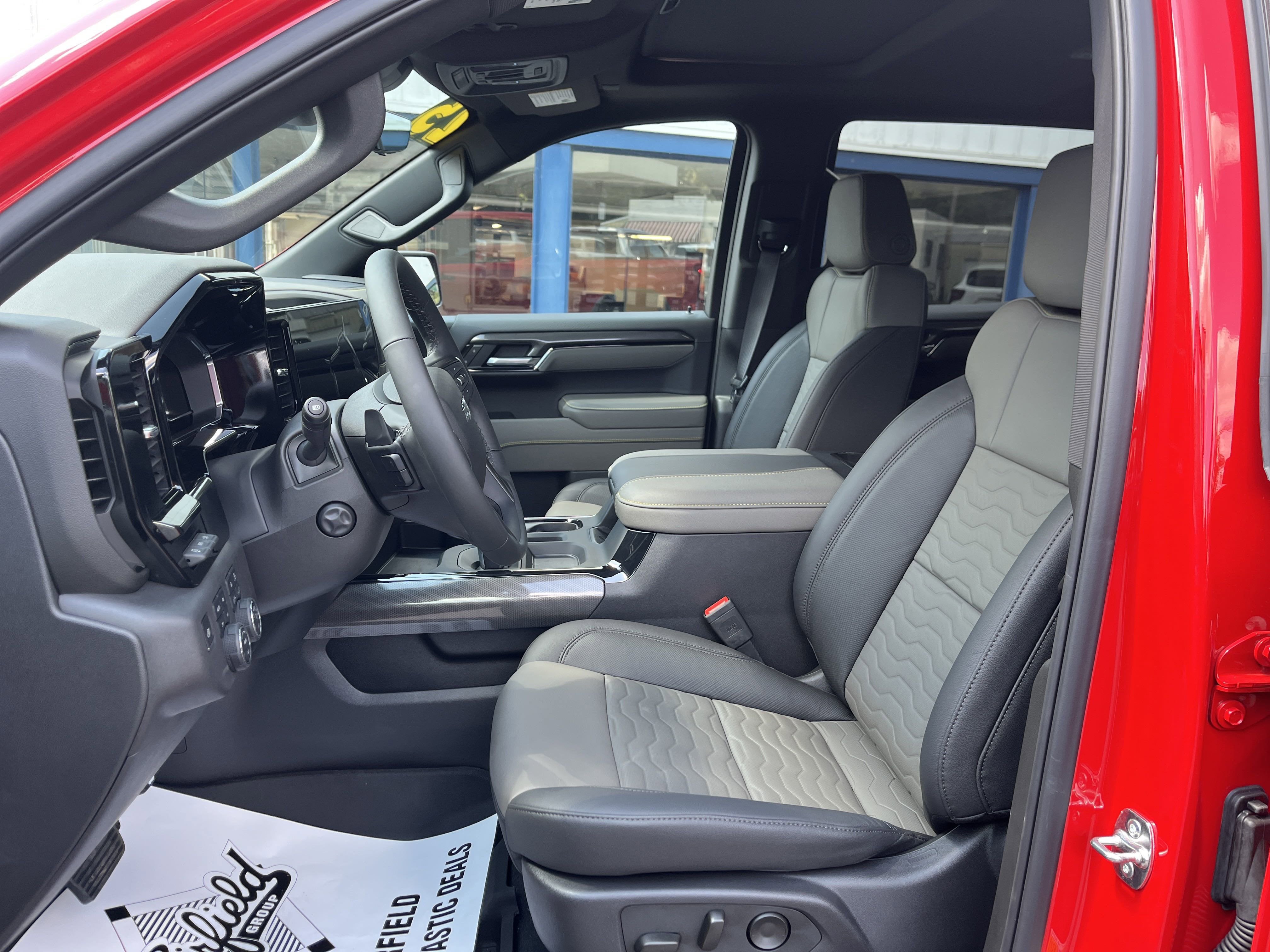 2025 Chevrolet Silverado 1500 ZR2