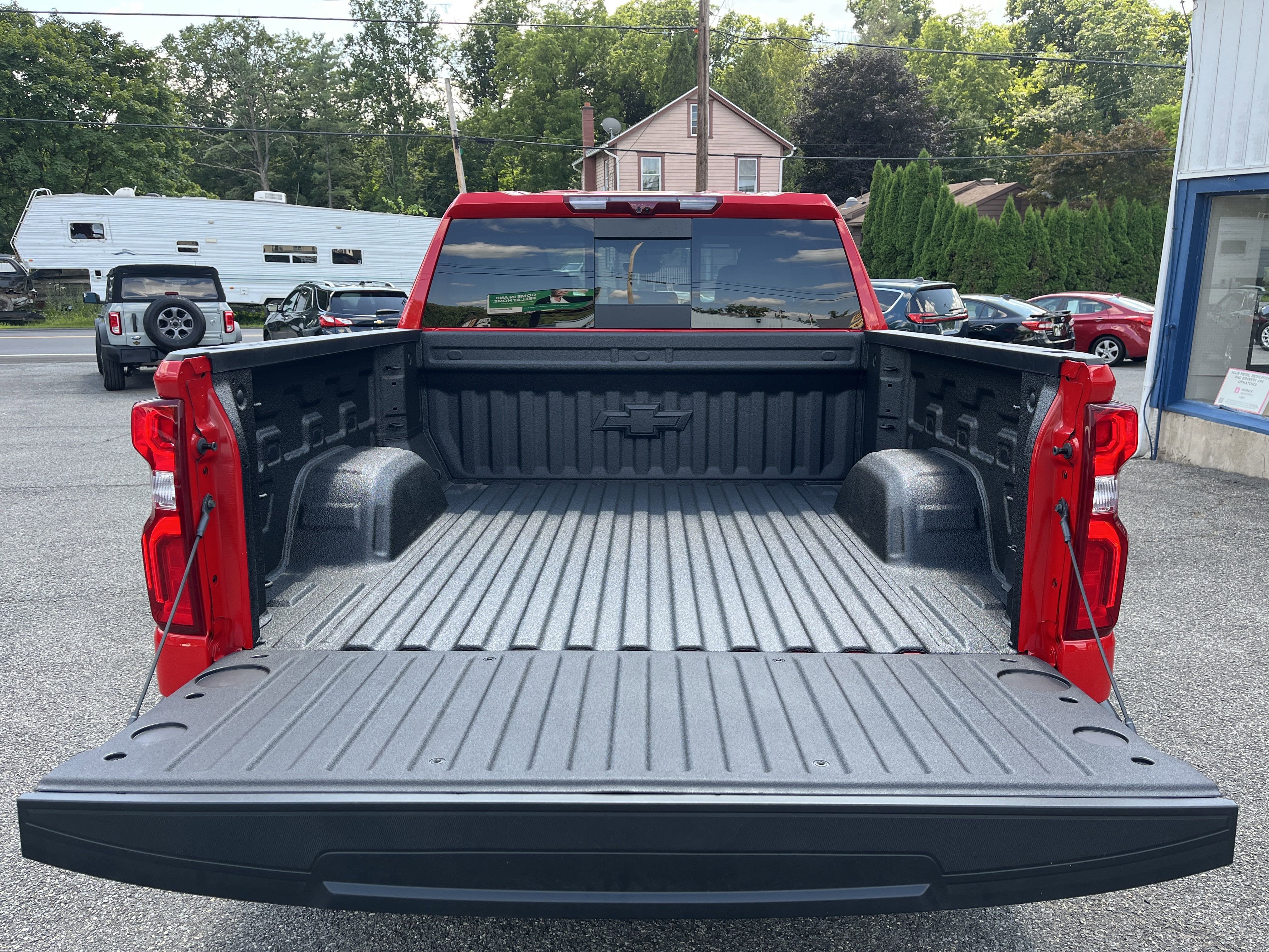 2025 Chevrolet Silverado 1500 ZR2