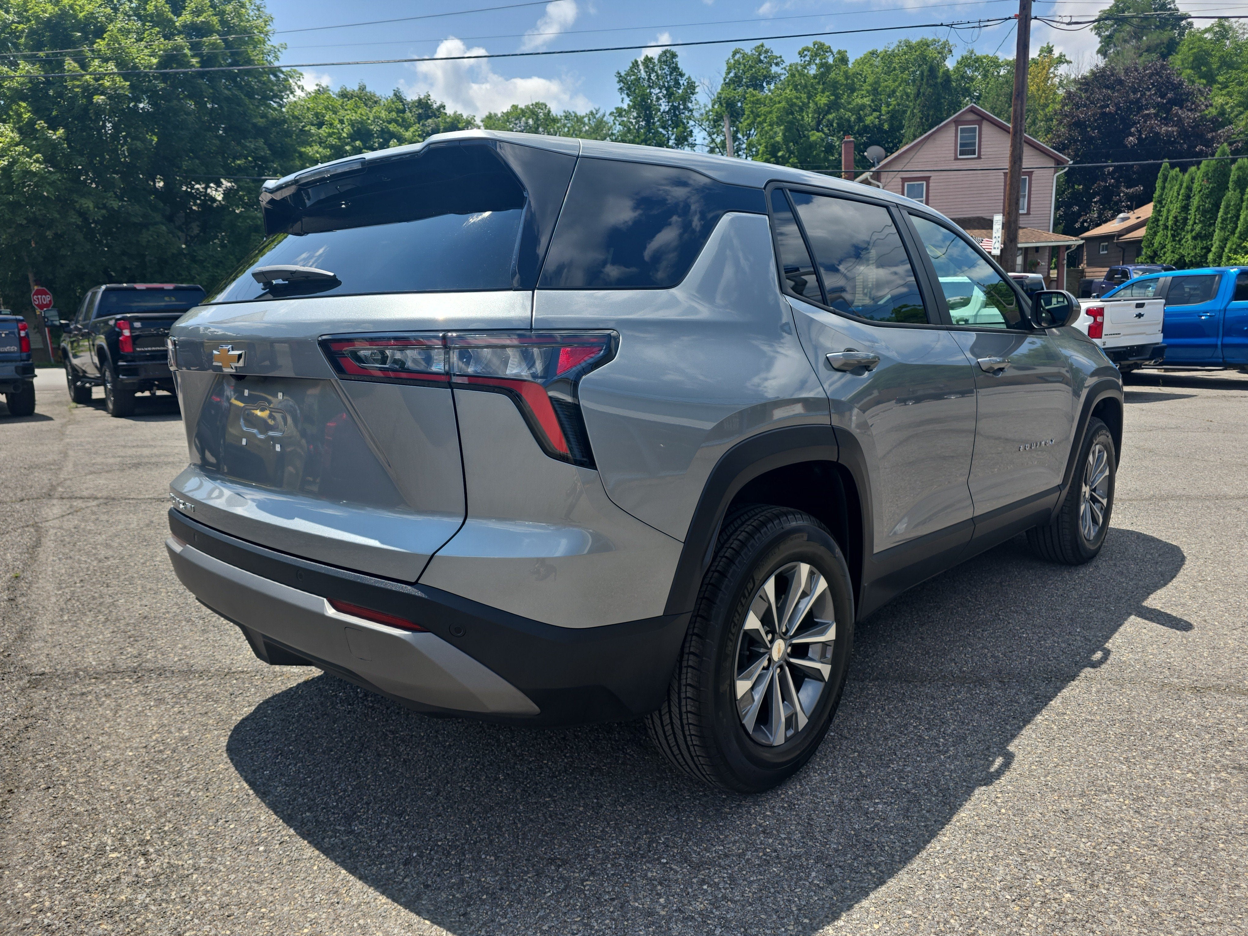 2027 Chevrolet Equinox LT