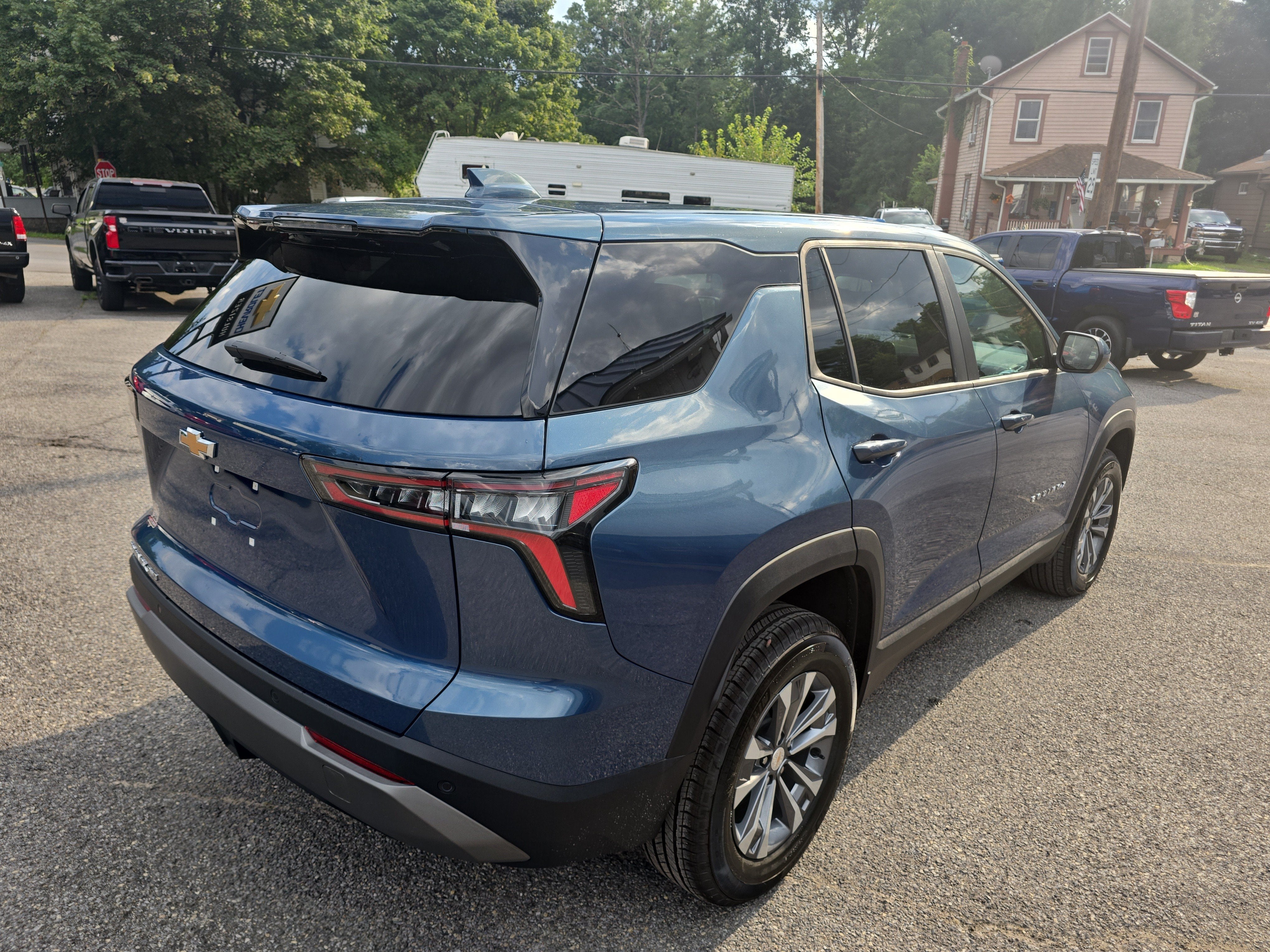 2027 Chevrolet Equinox LT