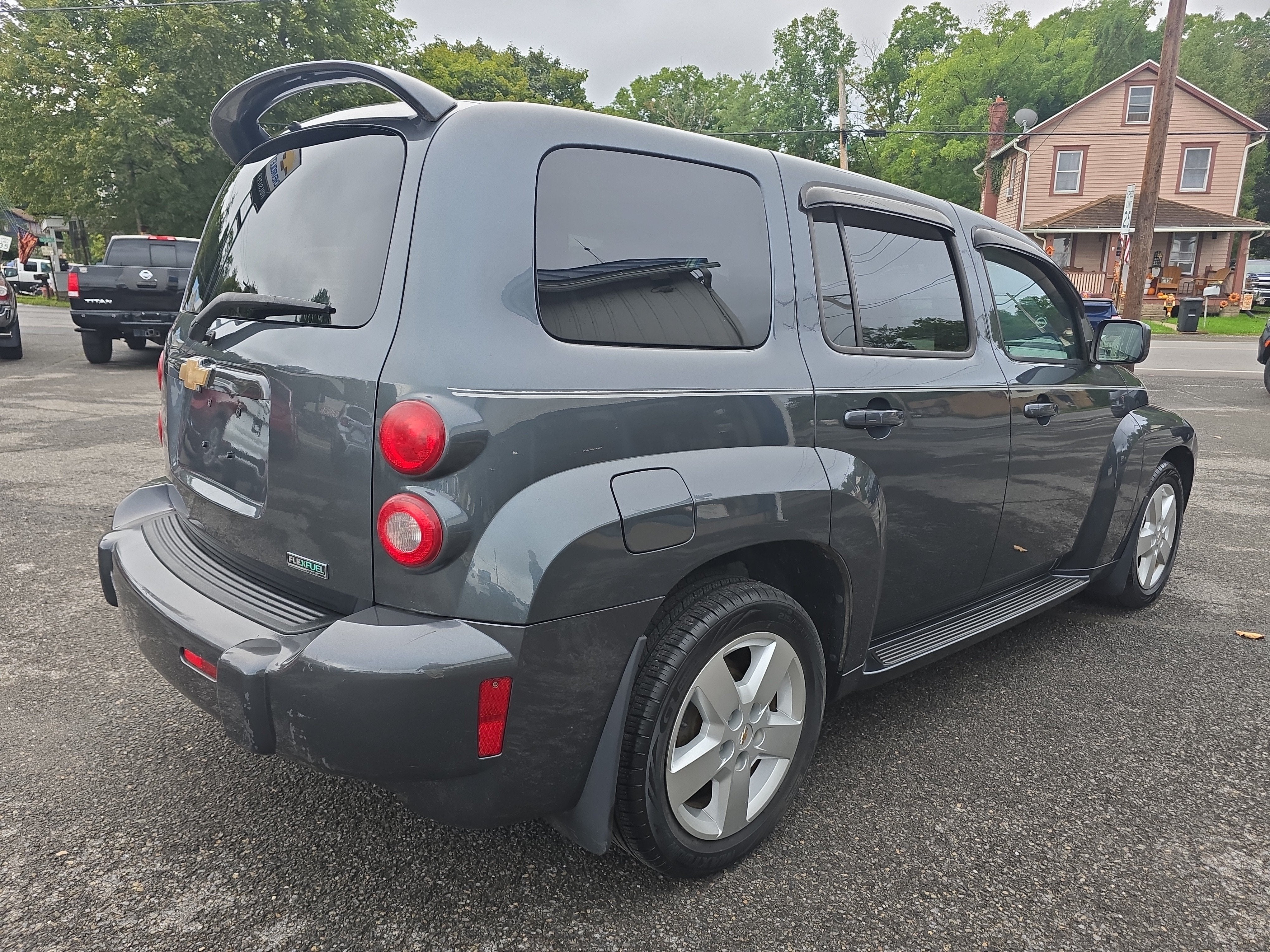2011 Chevrolet HHR LT w/1LT