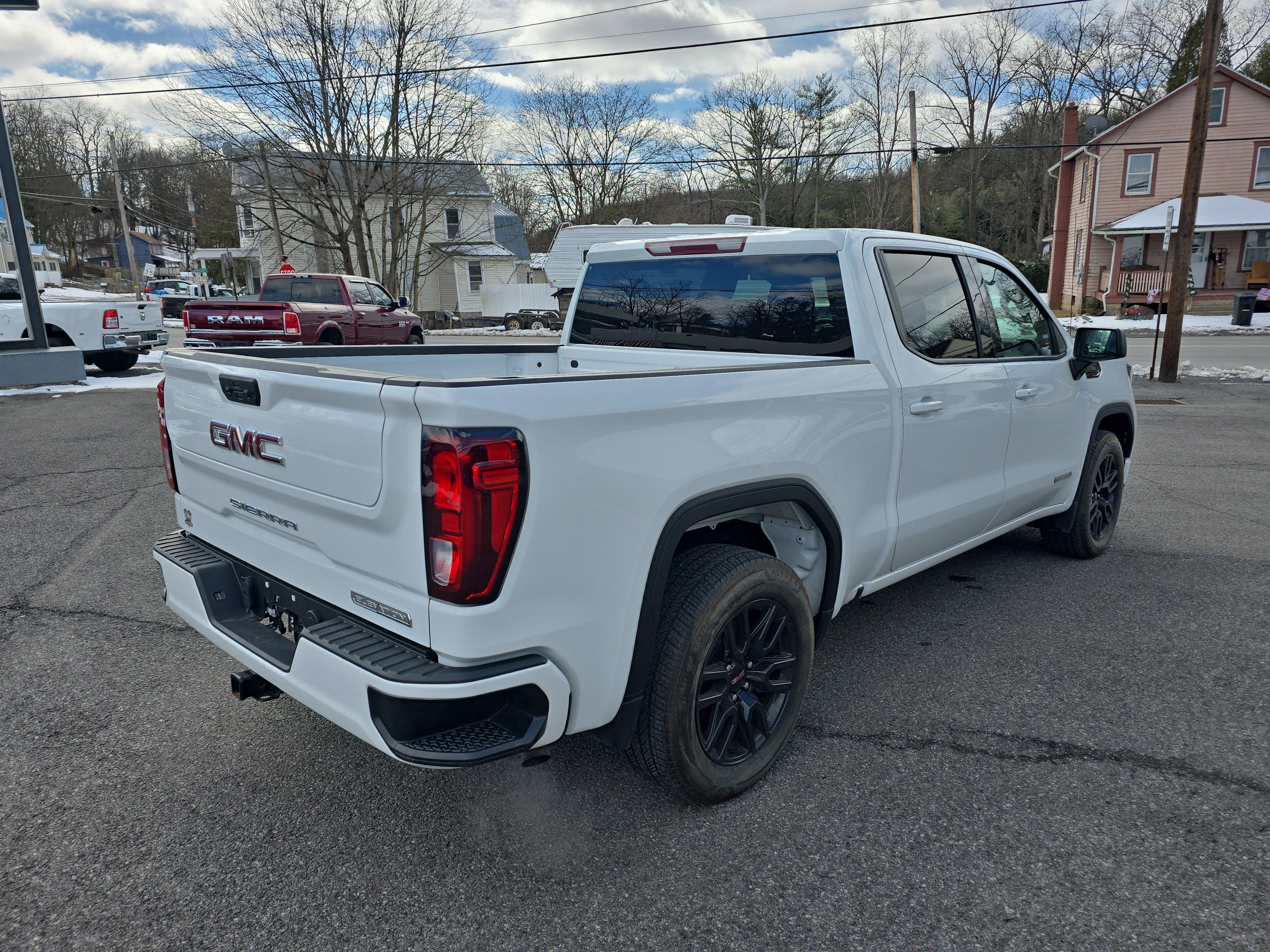 2023 GMC Sierra 1500 Elevation