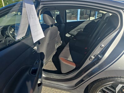 2024 Nissan Versa 1.6 SR