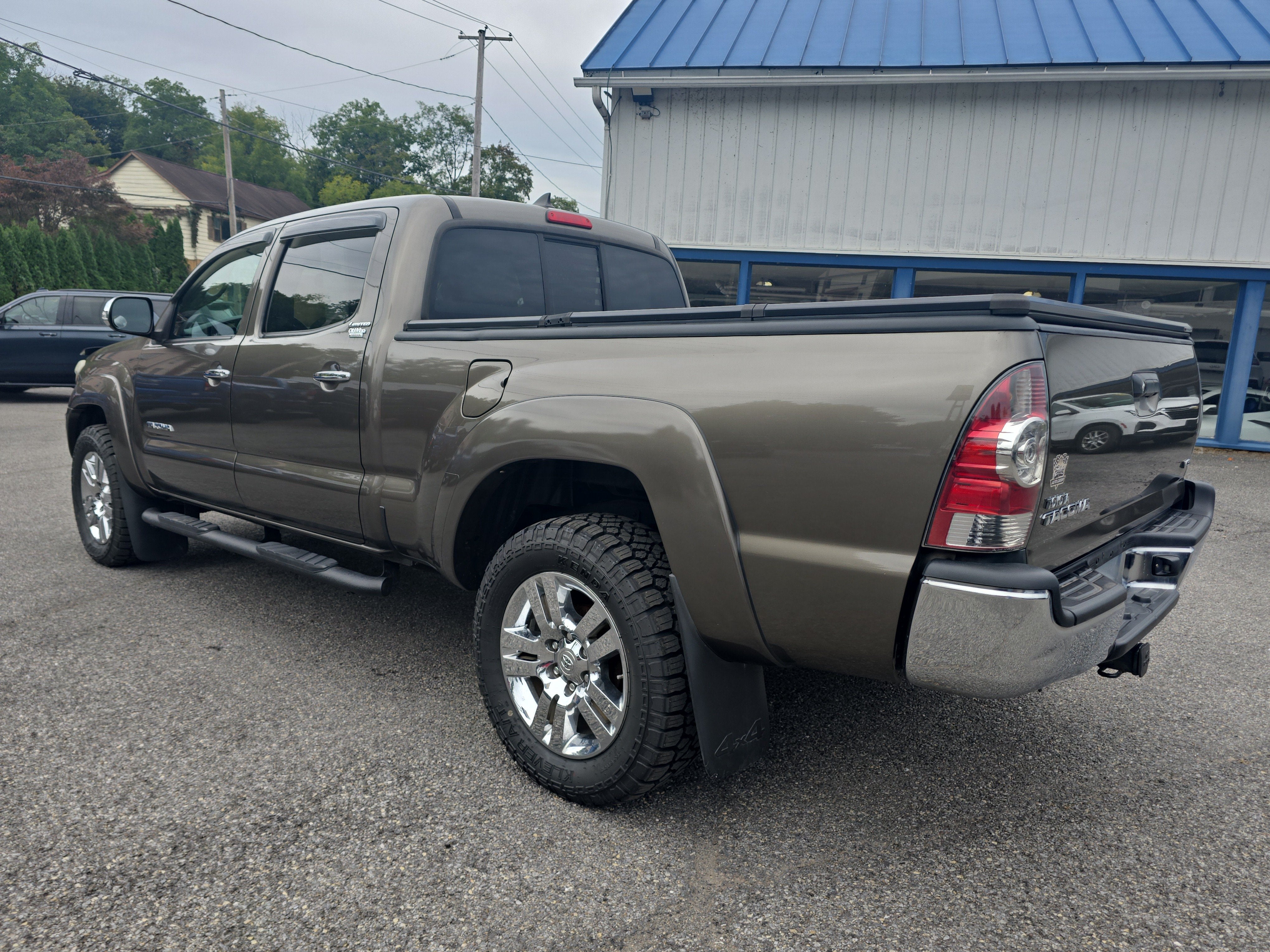 2014 Toyota Tacoma BLACK