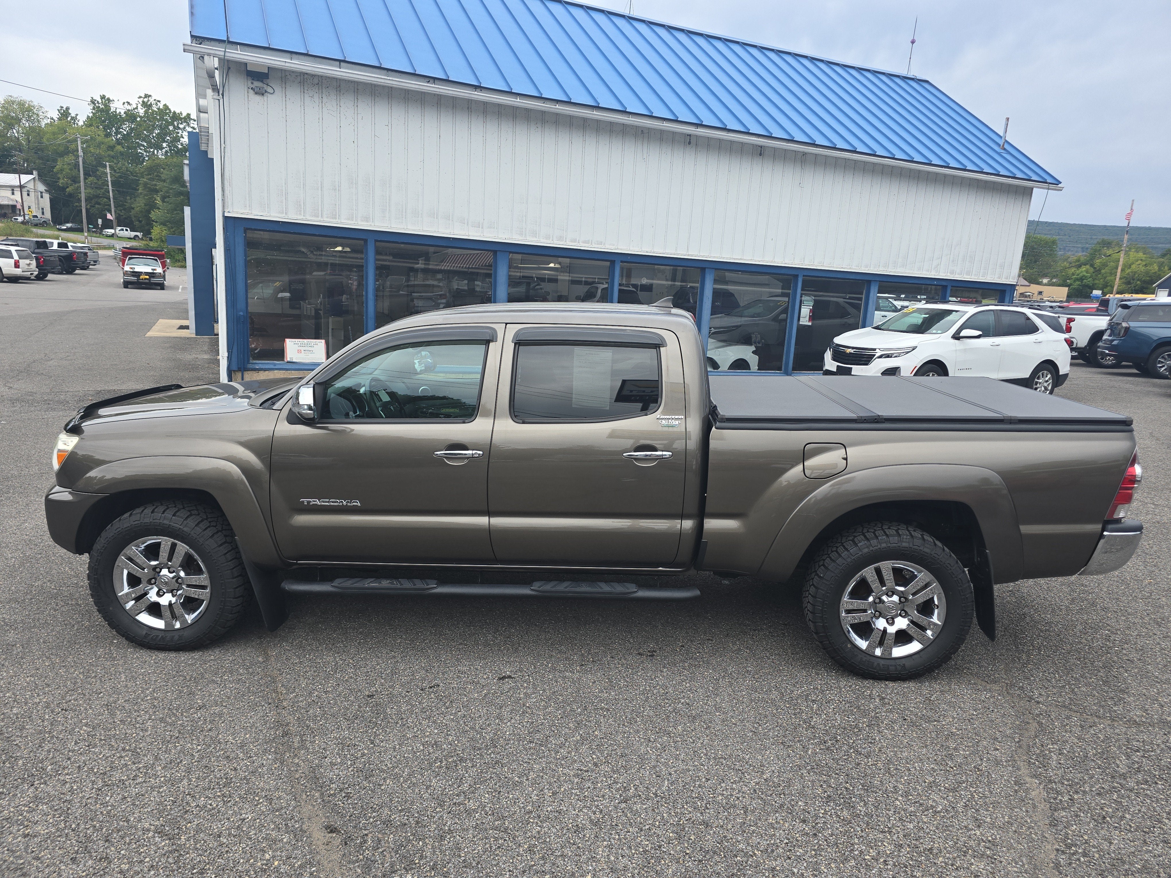 2014 Toyota Tacoma BLACK