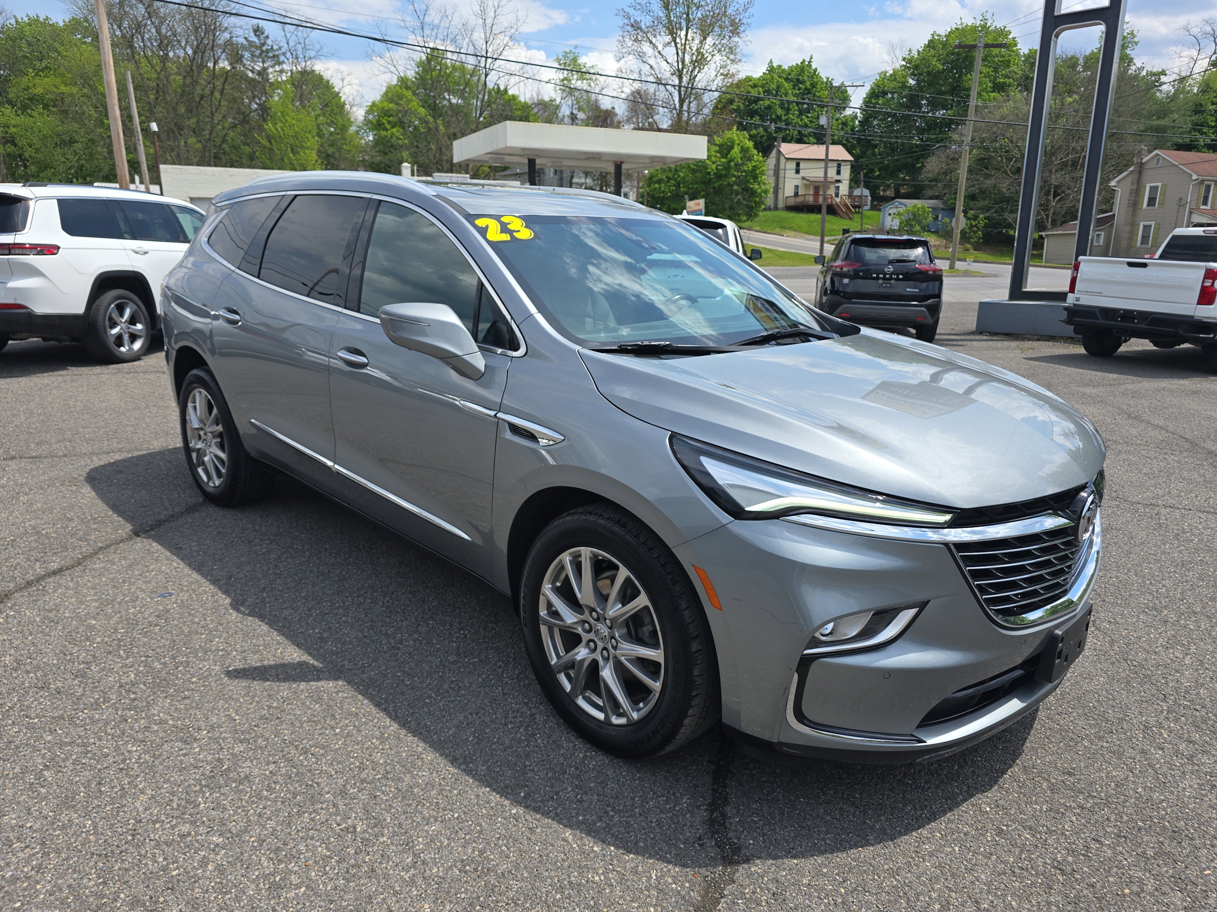 2023 Buick Enclave Premium