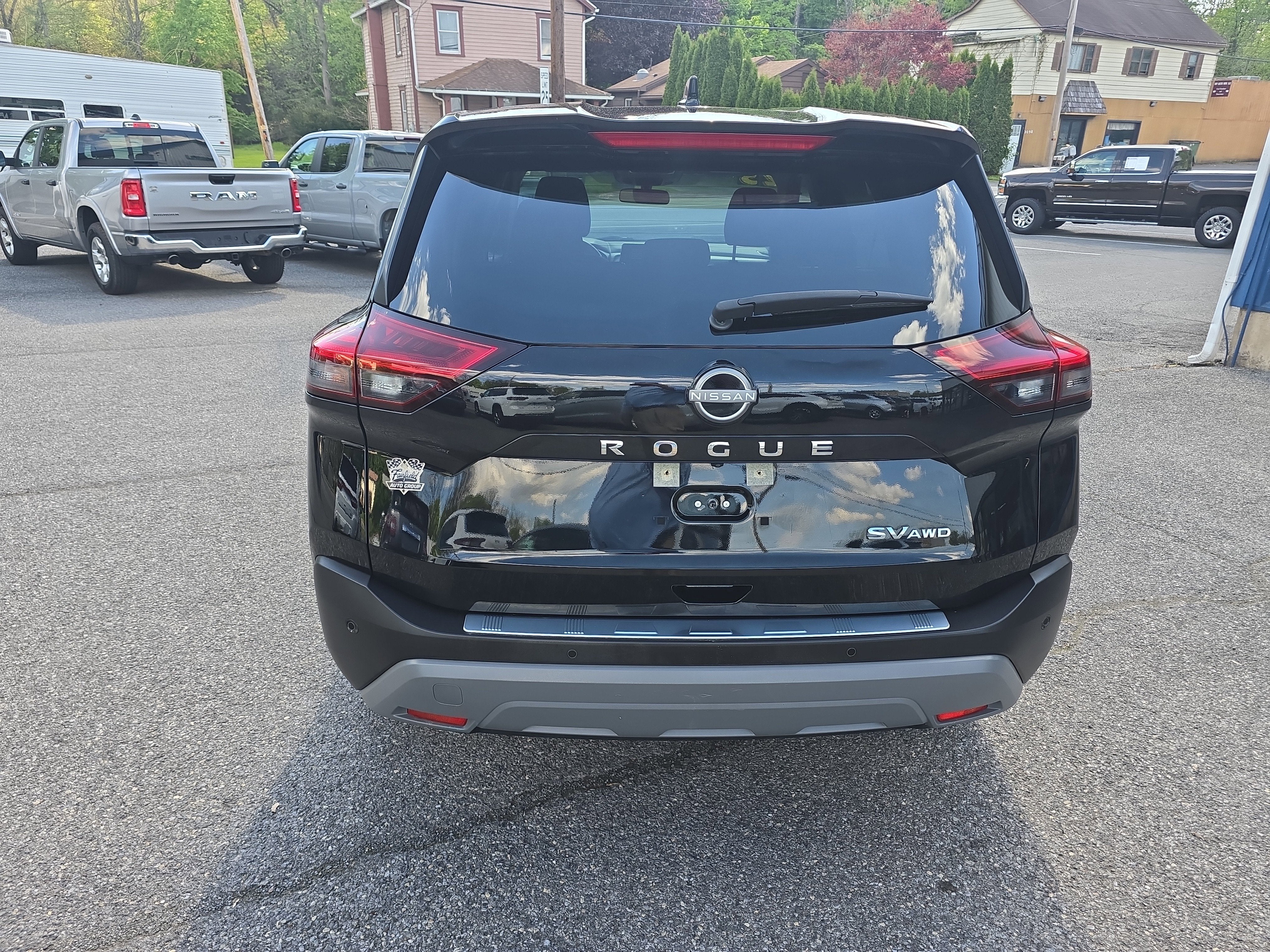 2023 Nissan Rogue SV
