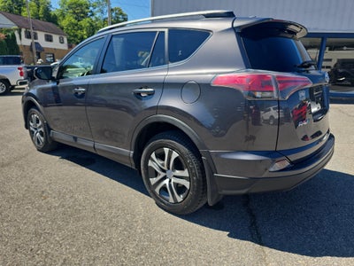 2017 Toyota RAV4 LE
