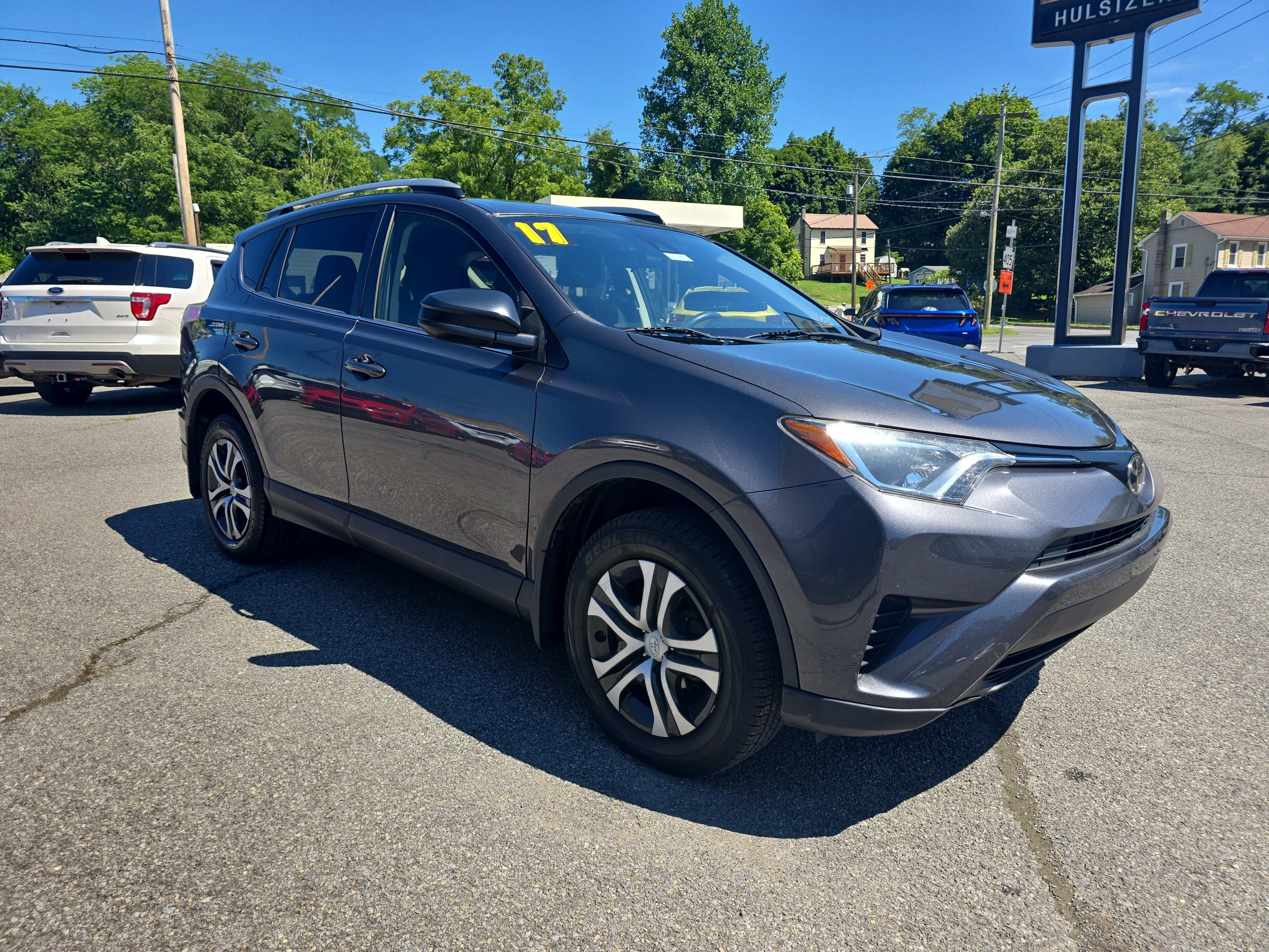 2017 Toyota RAV4 LE