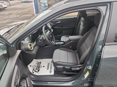 2025 Chevrolet Trax LT