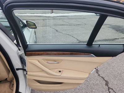 2012 BMW 5 Series 528i xDrive