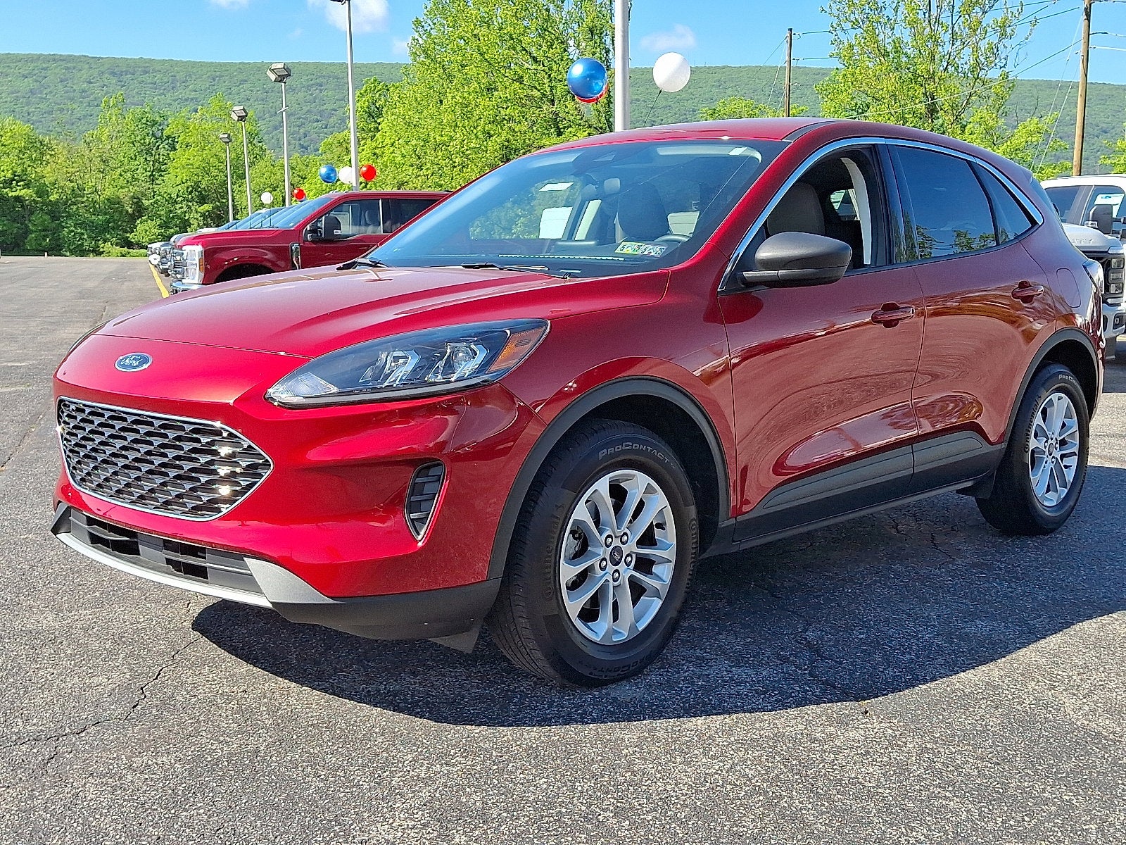 2022 Ford Escape SE