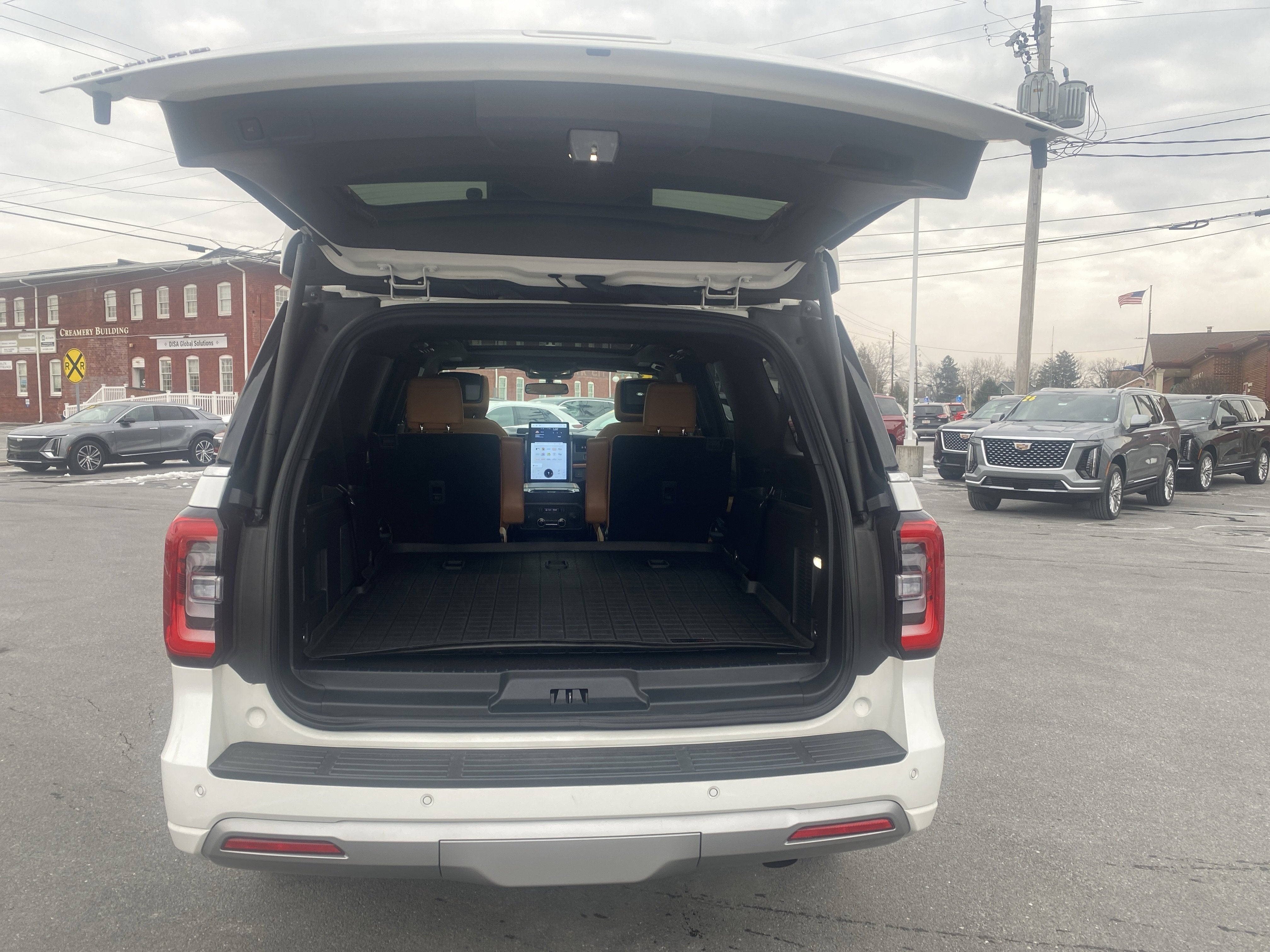 2023 Ford Expedition Max Platinum