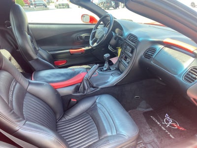 2001 Chevrolet Corvette Base