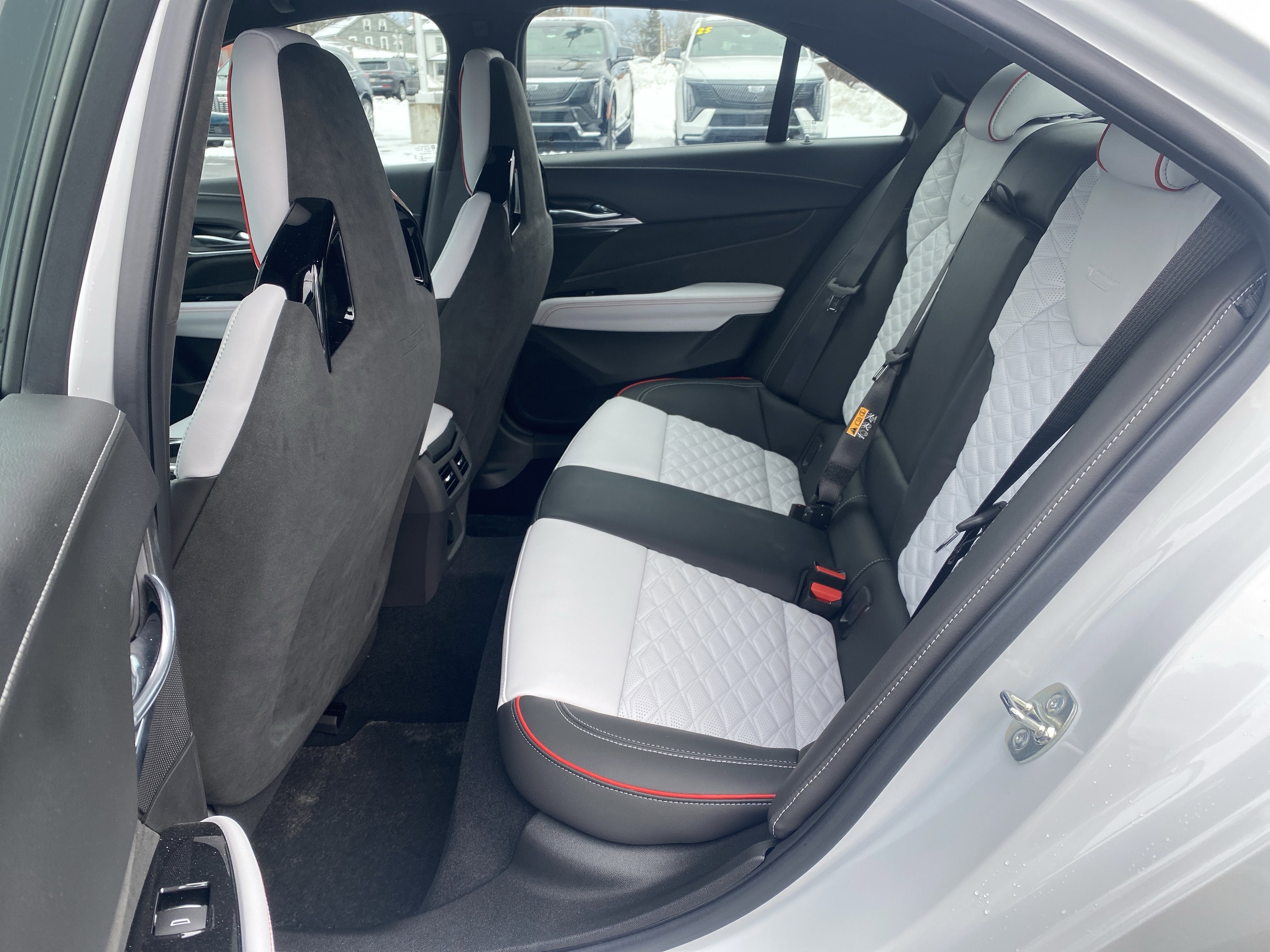 2025 Cadillac CT4-V V-Series Blackwing