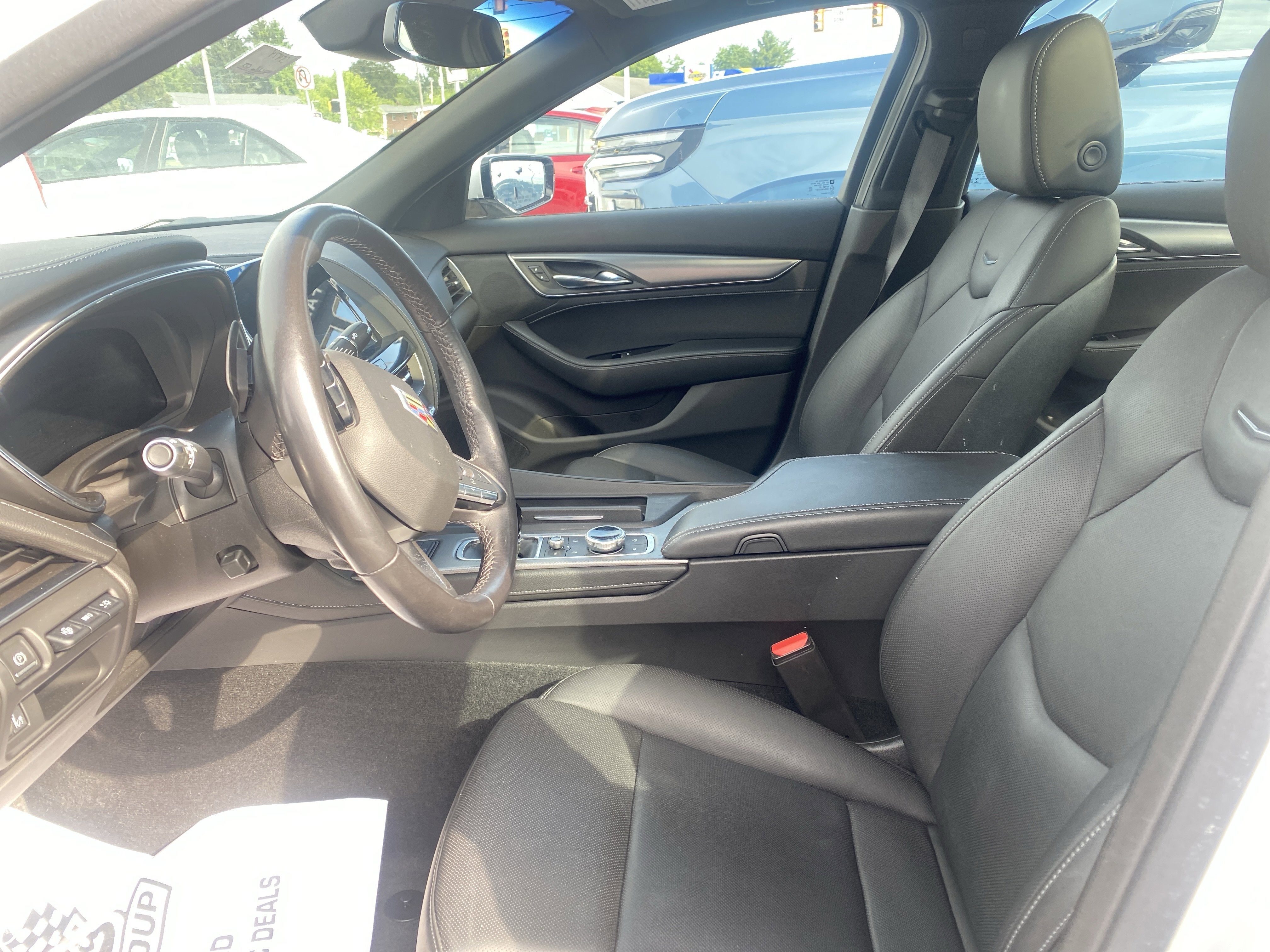 2022 Cadillac CT5 Premium Luxury