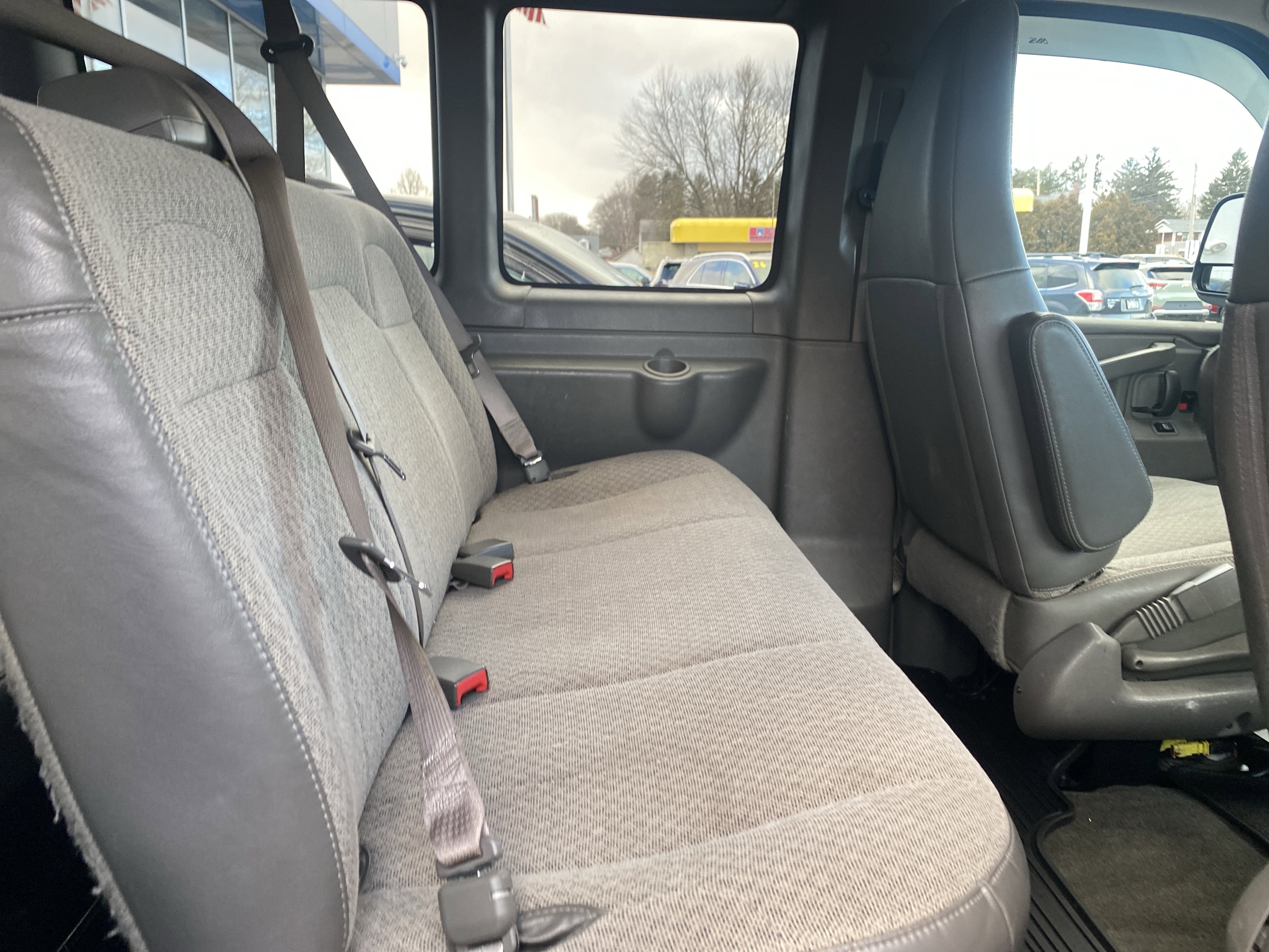 2019 Chevrolet Express Passenger 2500 LT