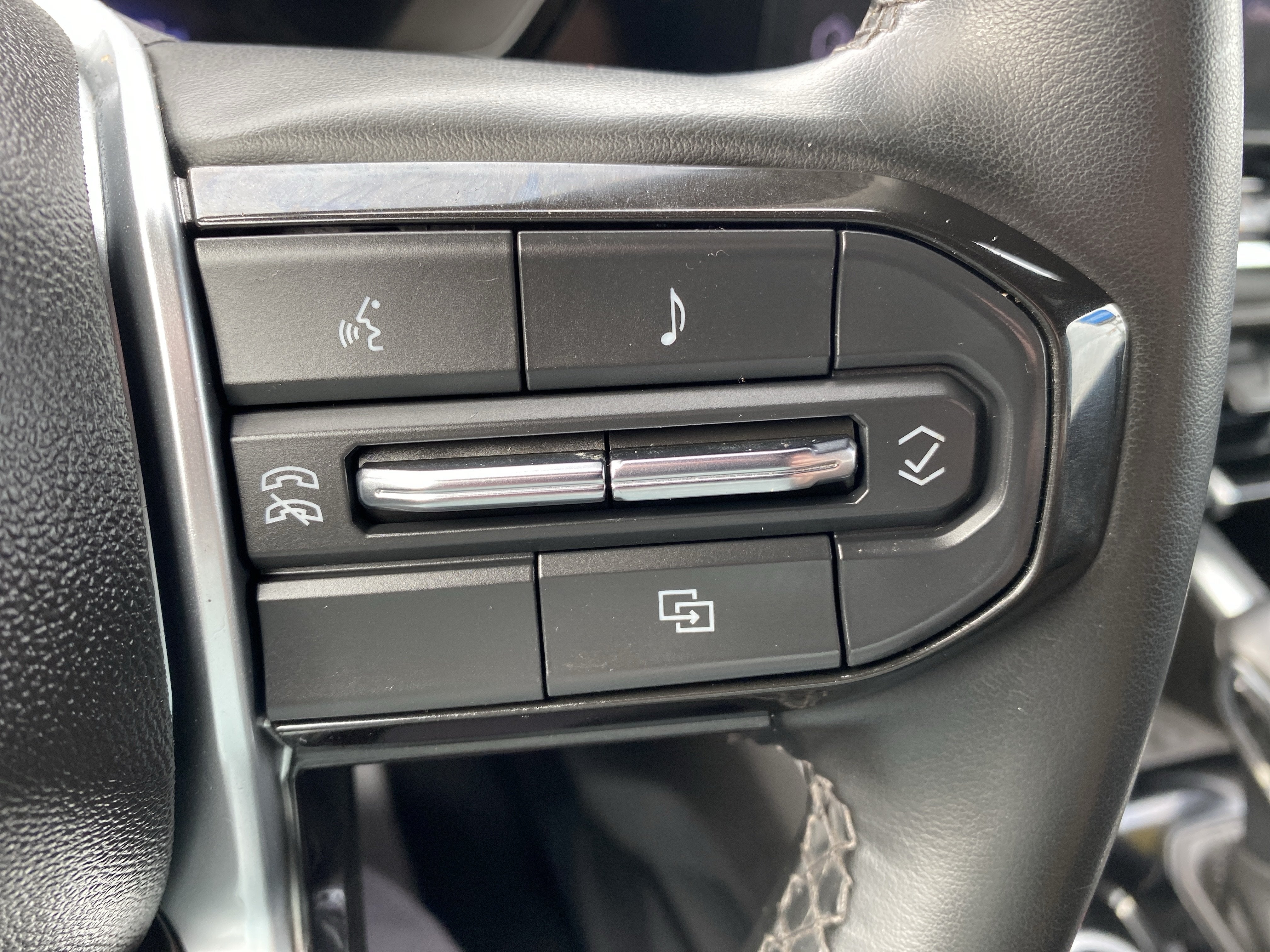 2023 Chevrolet Colorado 4WD LT