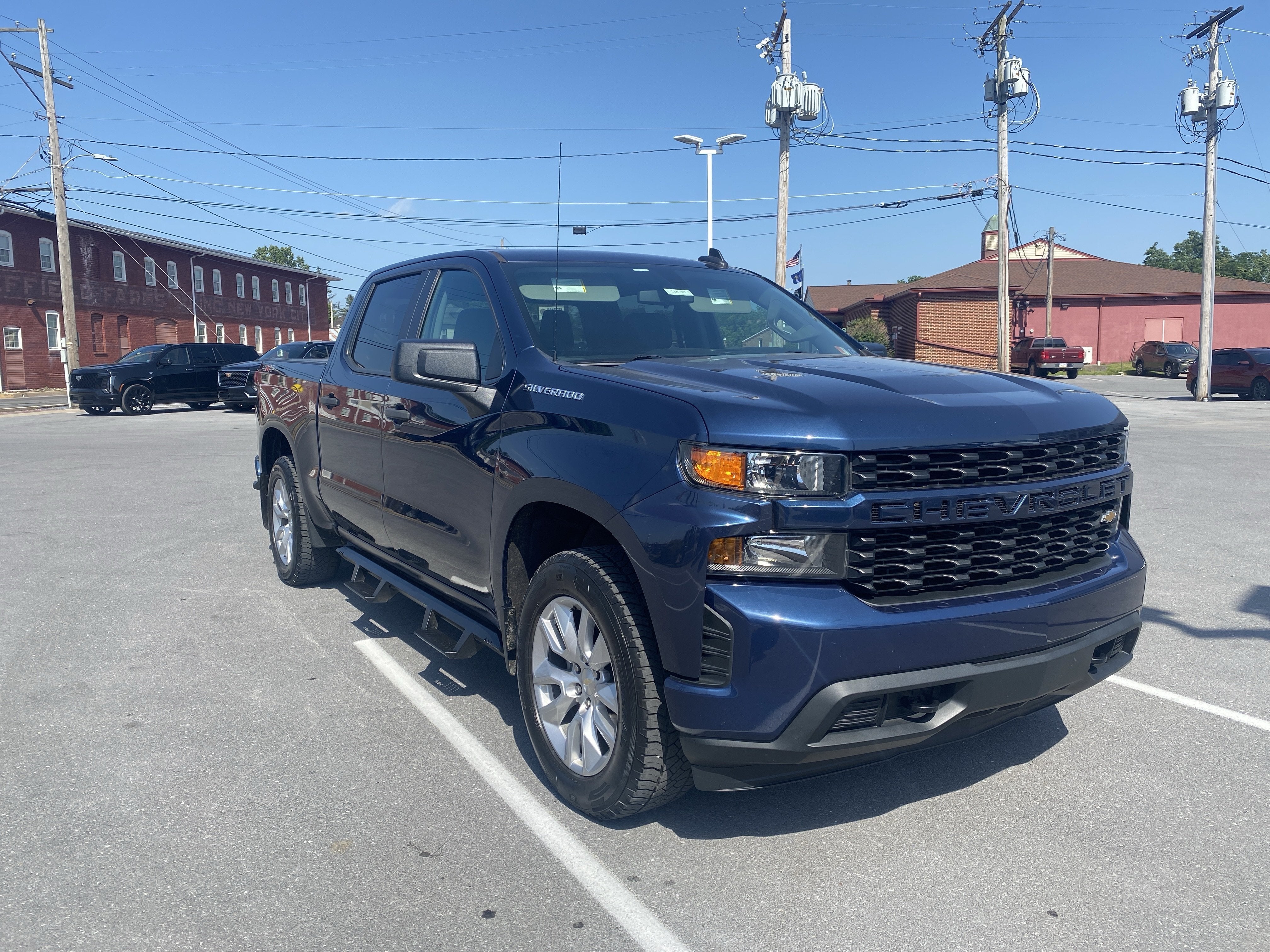 2020 Chevrolet Silverado 1500 Custom