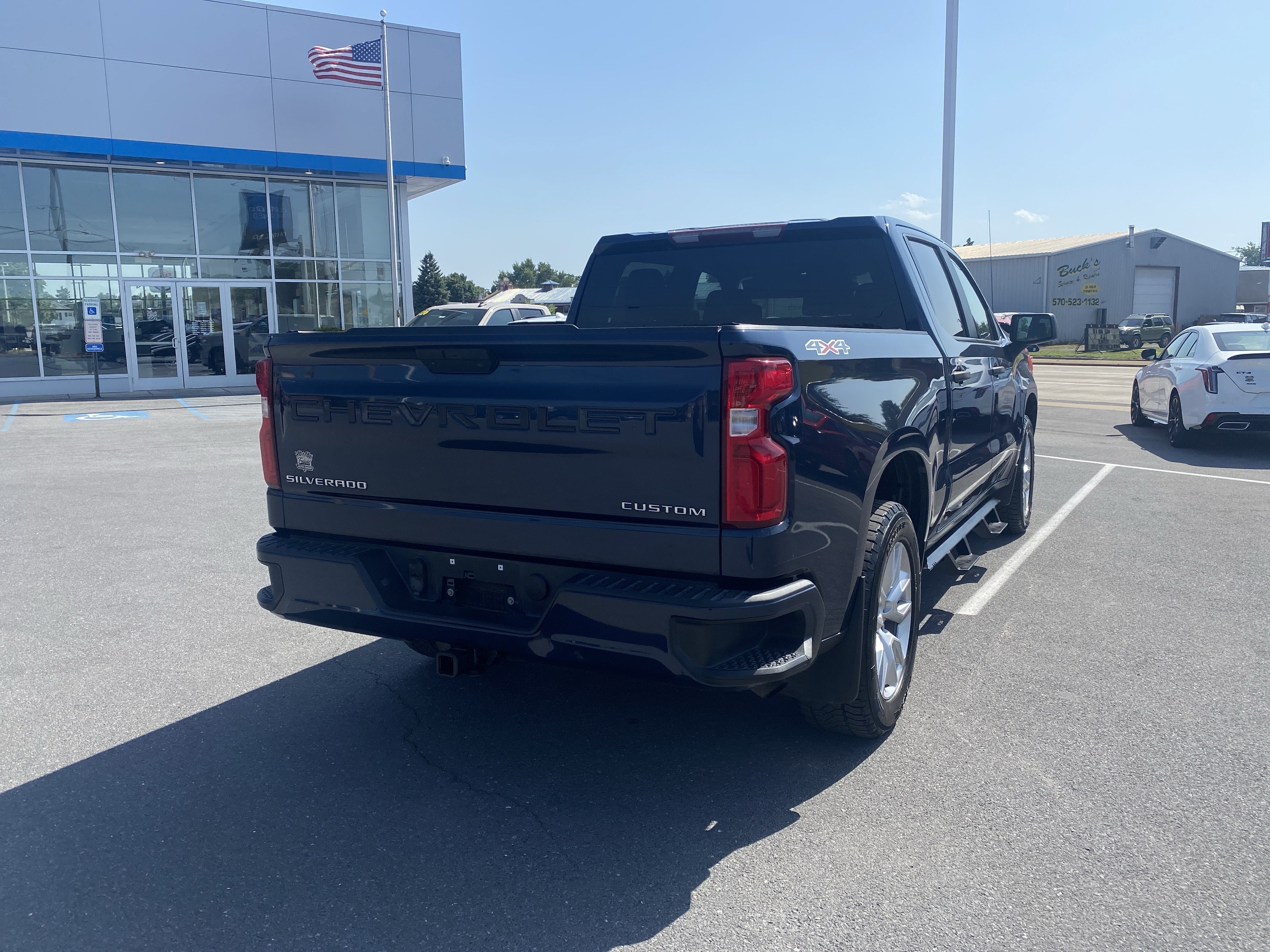 2020 Chevrolet Silverado 1500 Custom