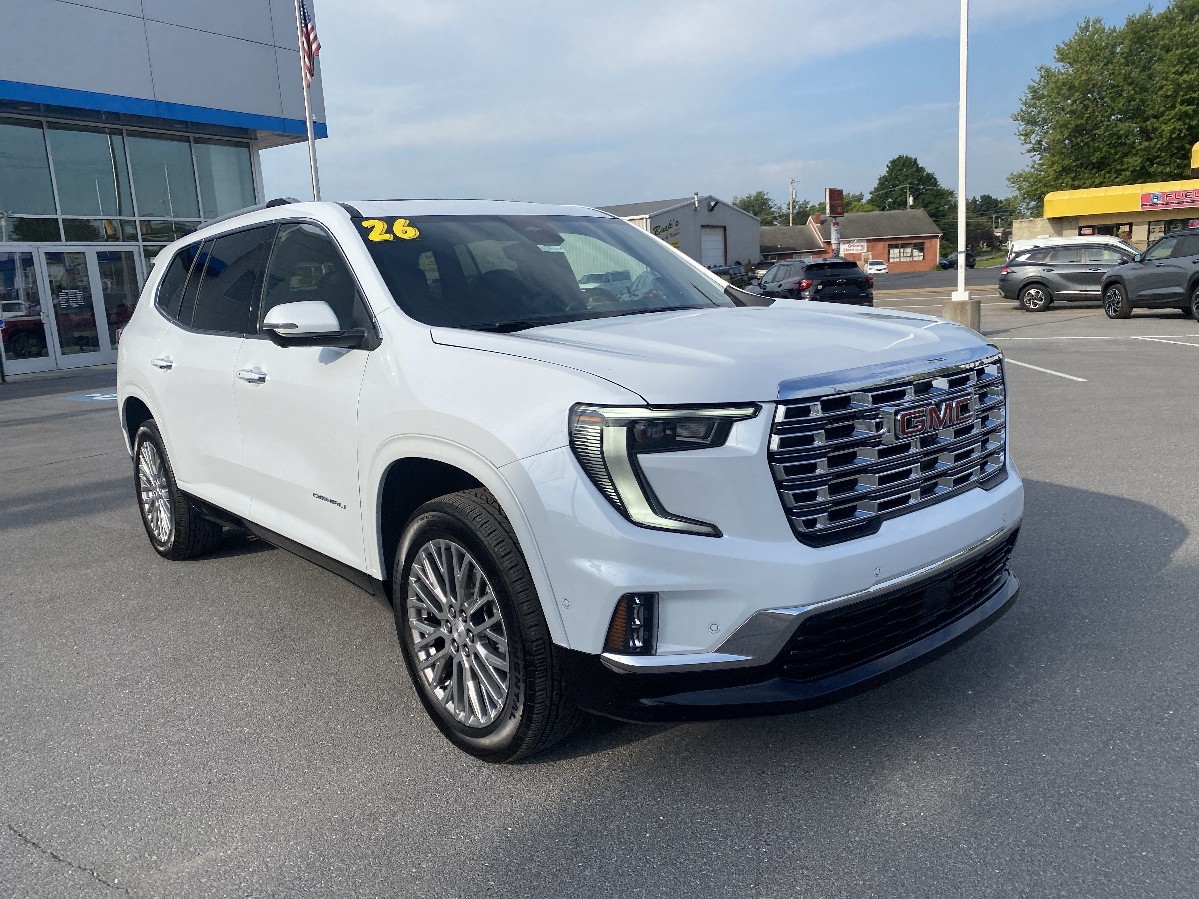 2026 GMC Acadia Denali