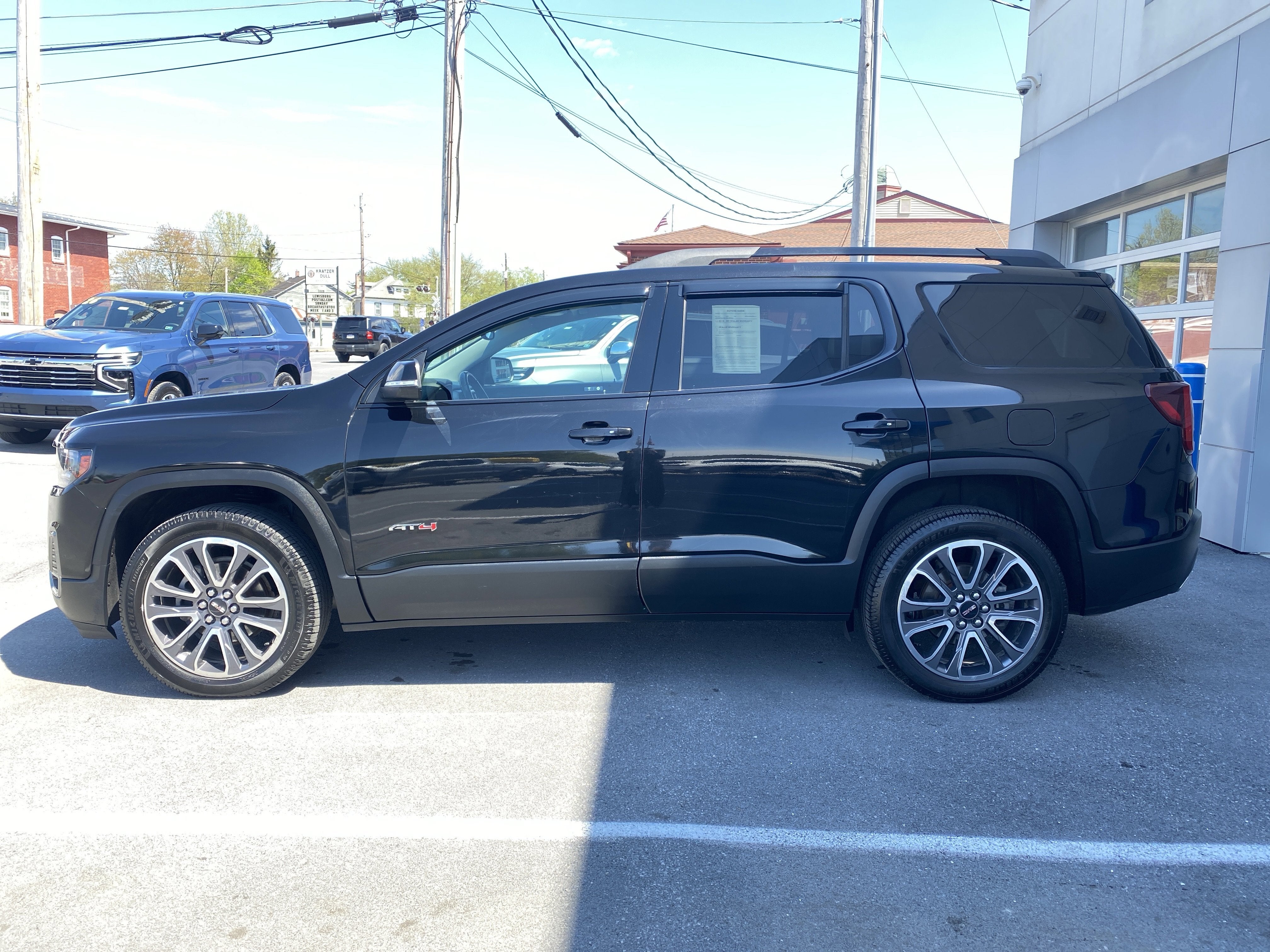 2020 GMC Acadia AT4