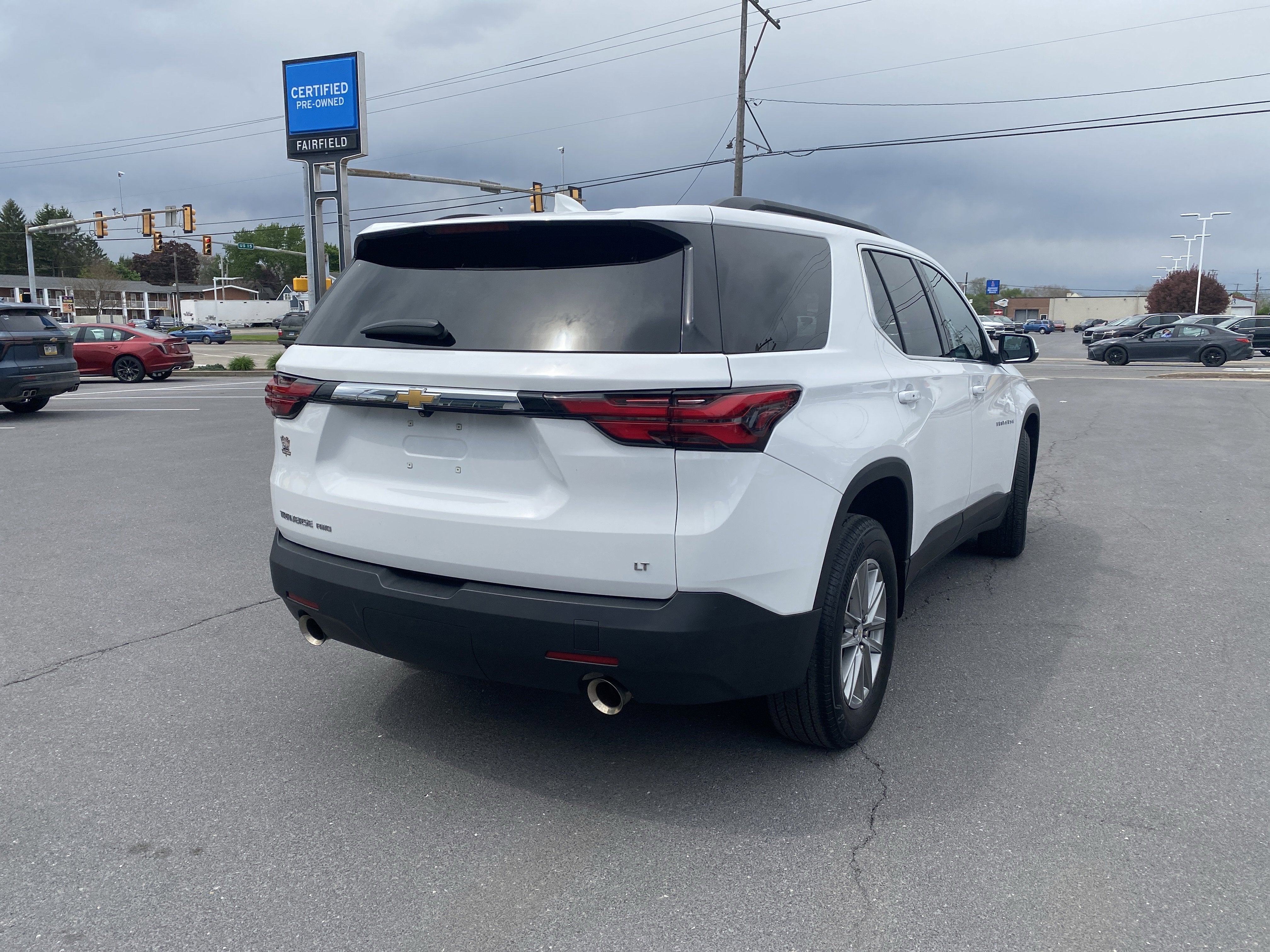 2023 Chevrolet Traverse LT Cloth