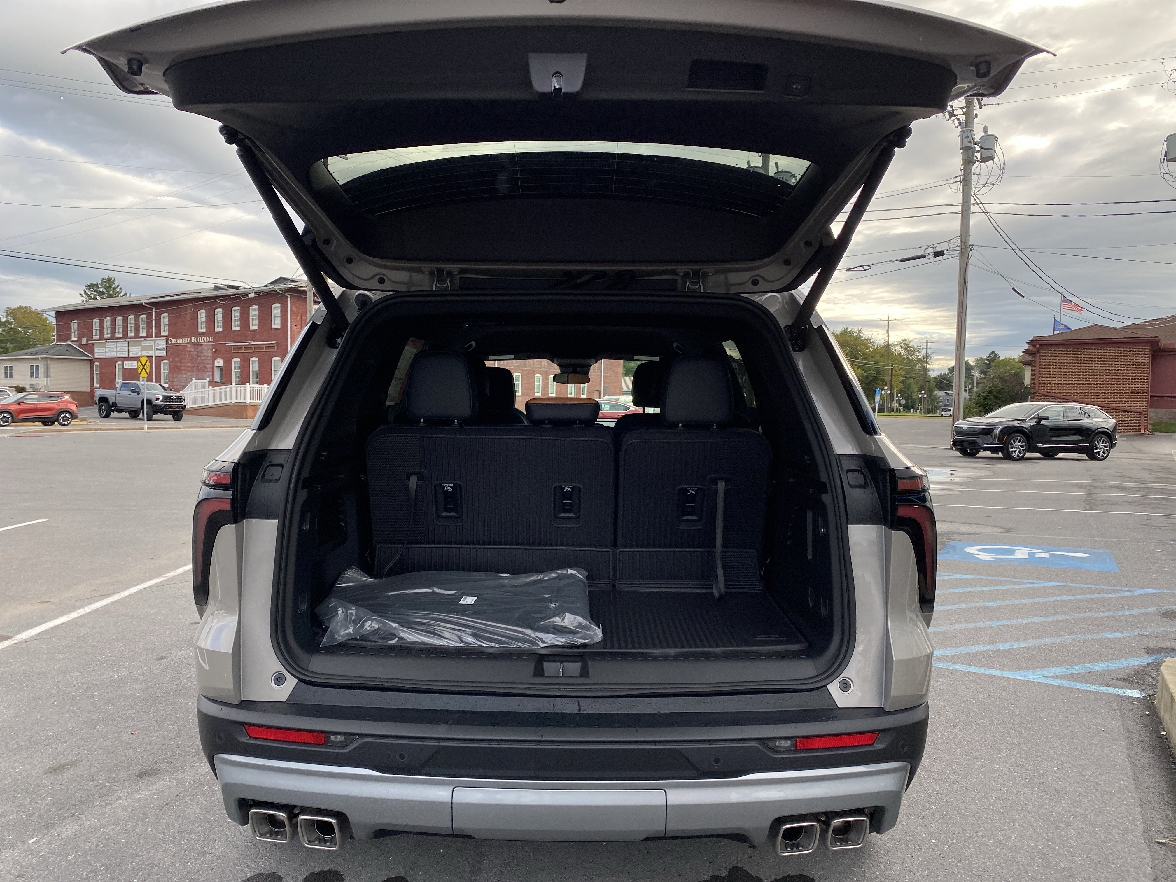 2027 Chevrolet Traverse Z71