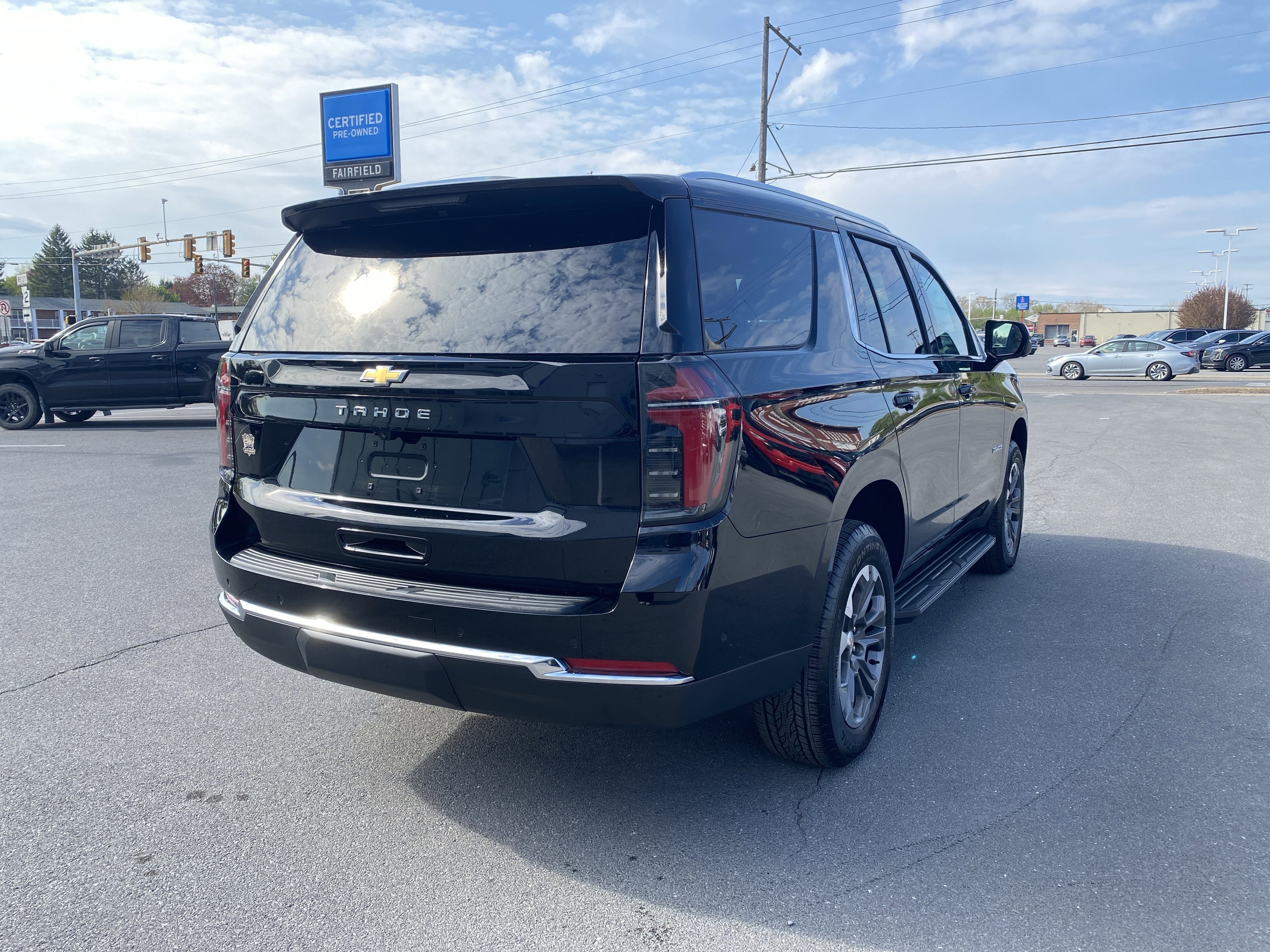 2026 Chevrolet Tahoe LS