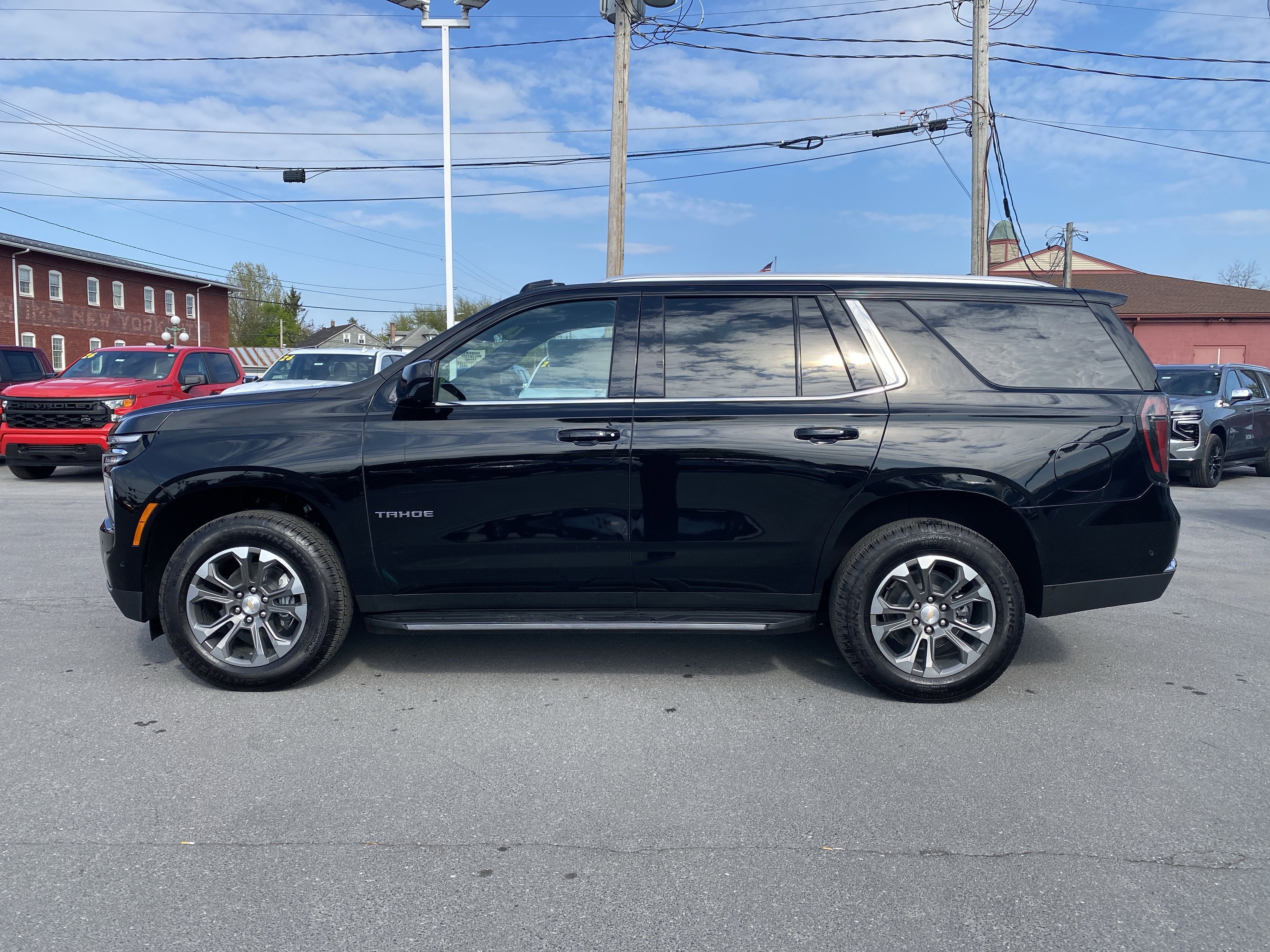 2026 Chevrolet Tahoe LS