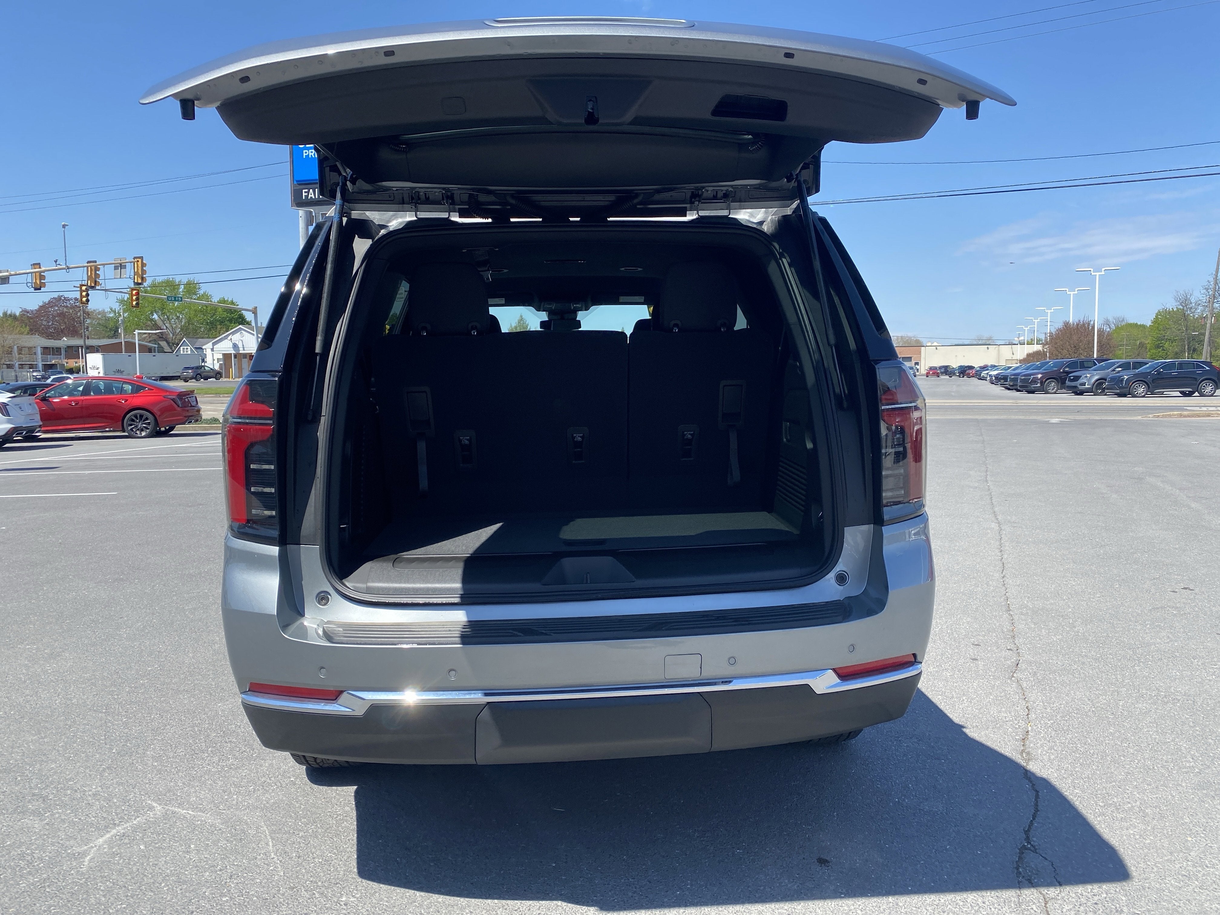 2026 Chevrolet Tahoe LS