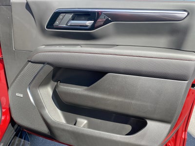 2025 Chevrolet Tahoe RST