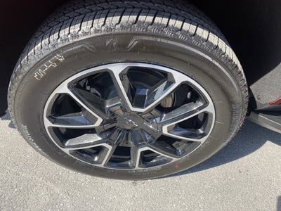 2025 Chevrolet Tahoe RST