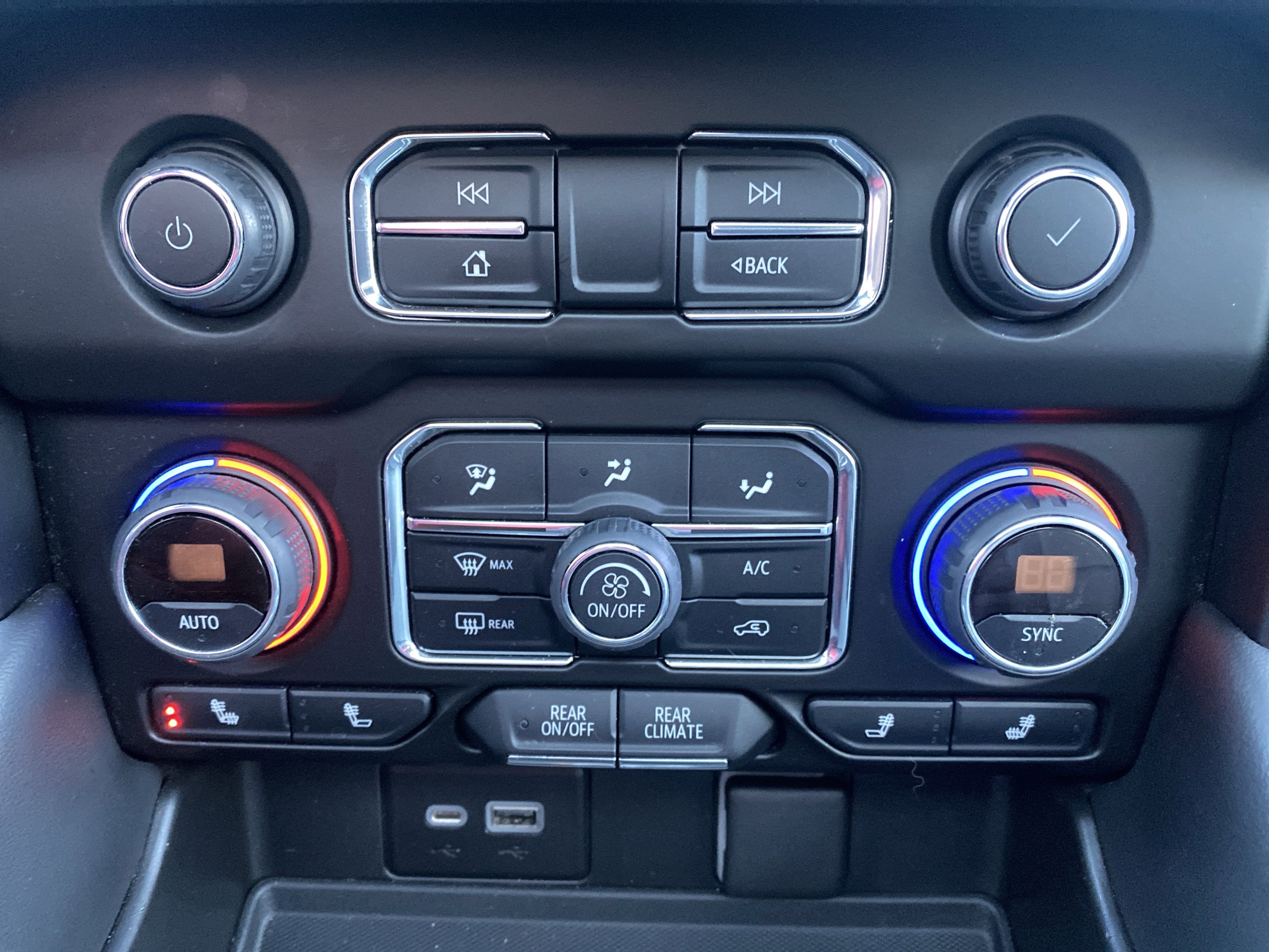 2022 Chevrolet Suburban Z71