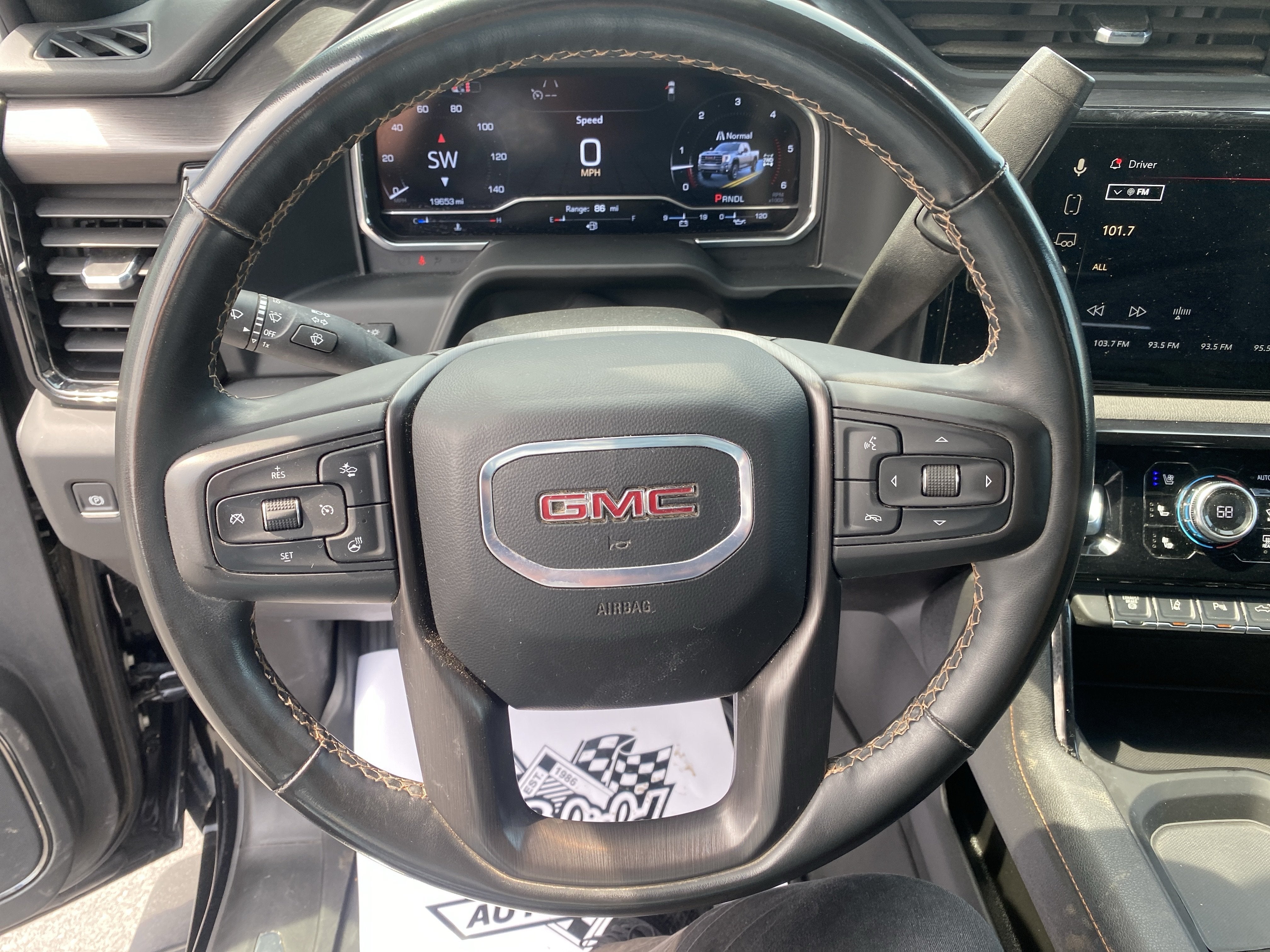 2025 GMC Sierra 2500 HD AT4