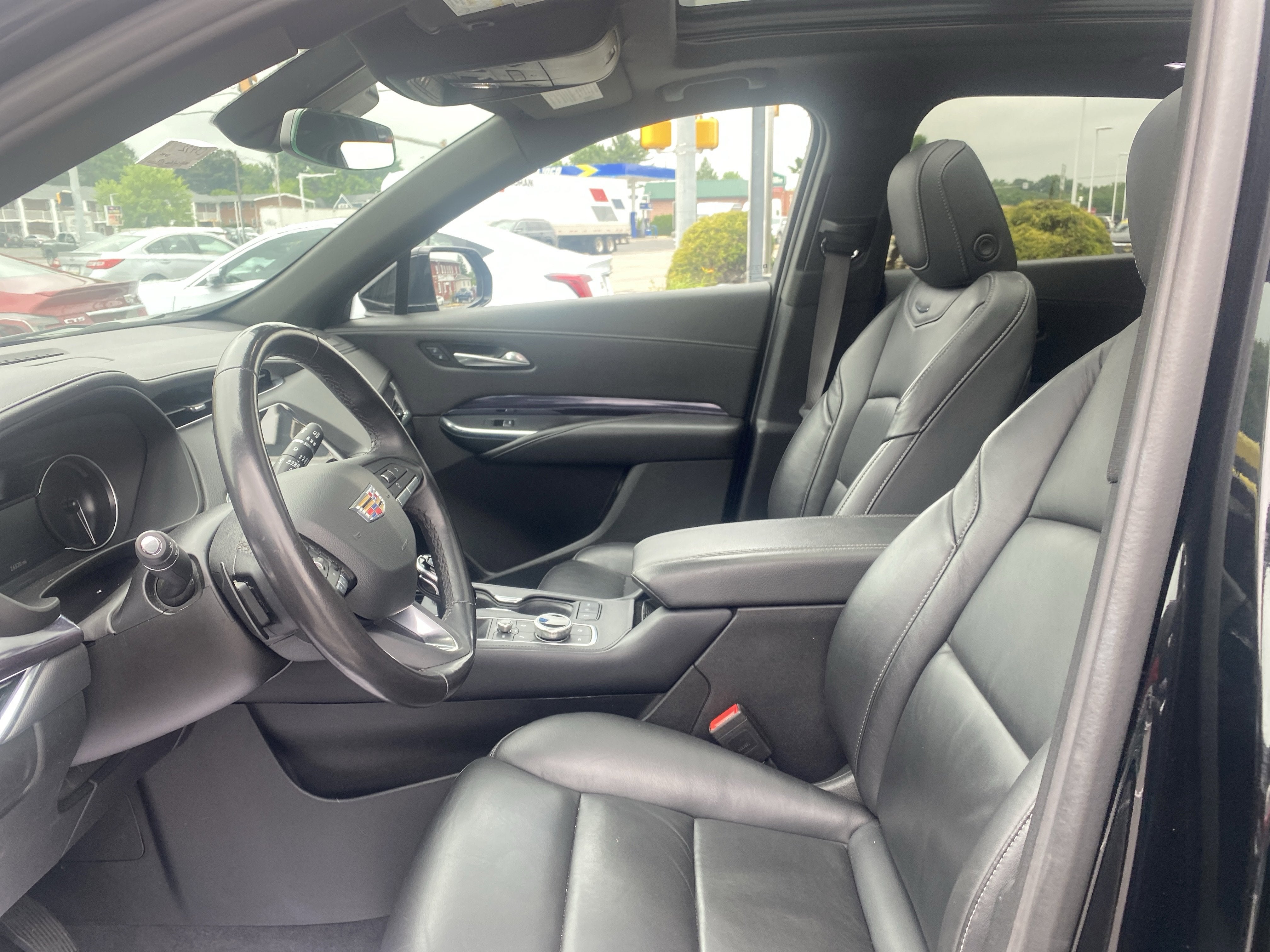 2023 Cadillac XT4 Luxury
